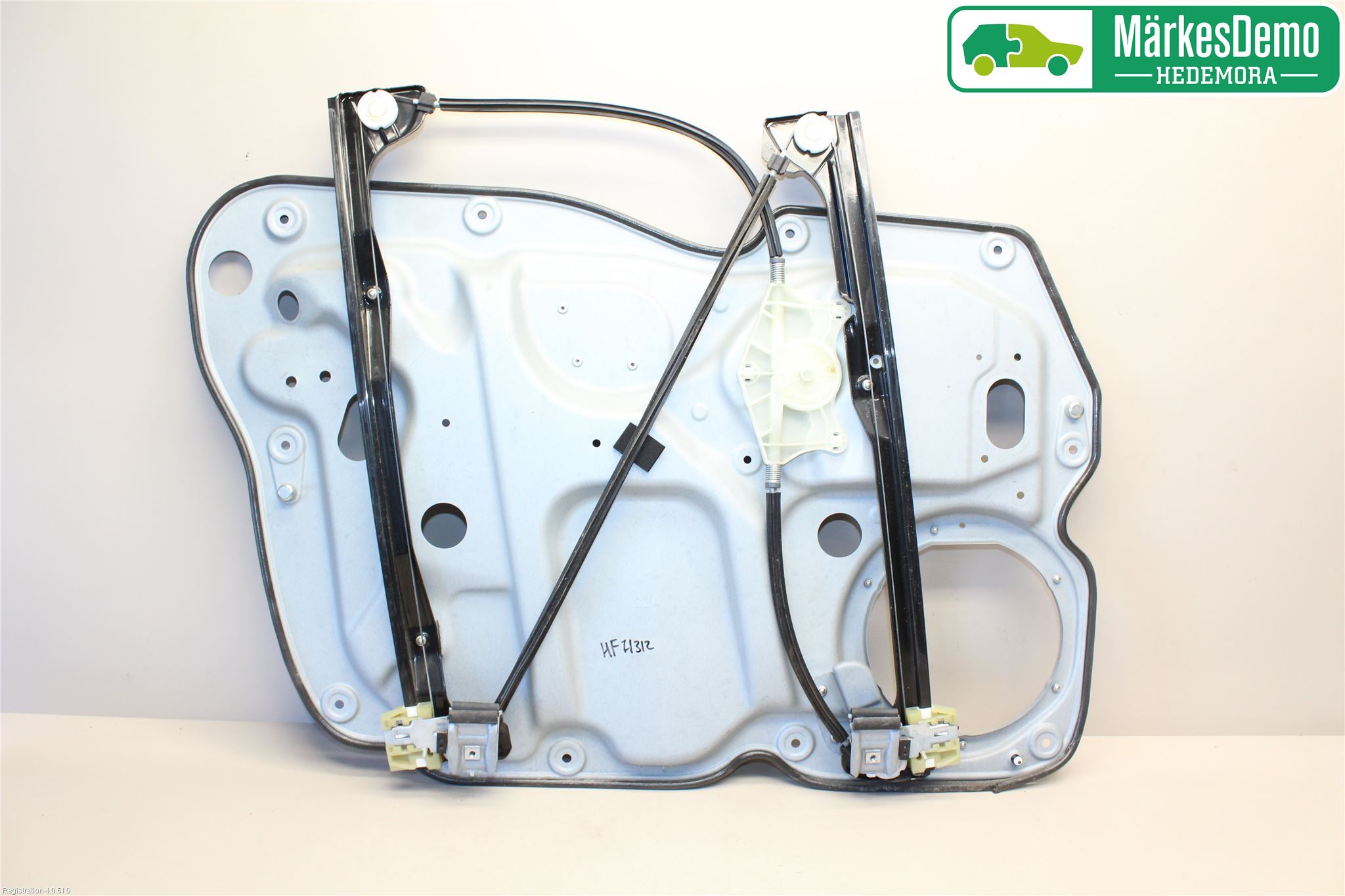 Volkswagen VW CADDY      04-10 Vindusheis El Komp
