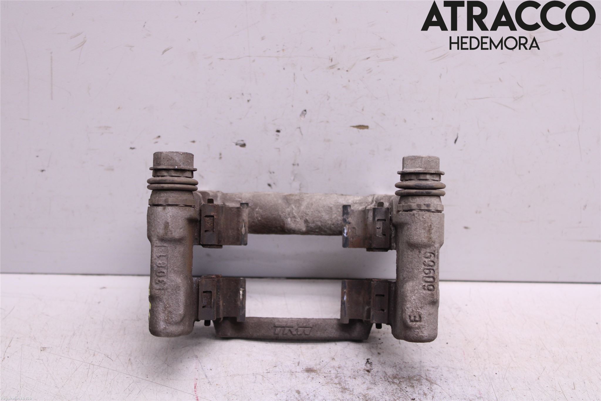 Peugeot 208/E-208 20- Bremsecaliper Feste Holder