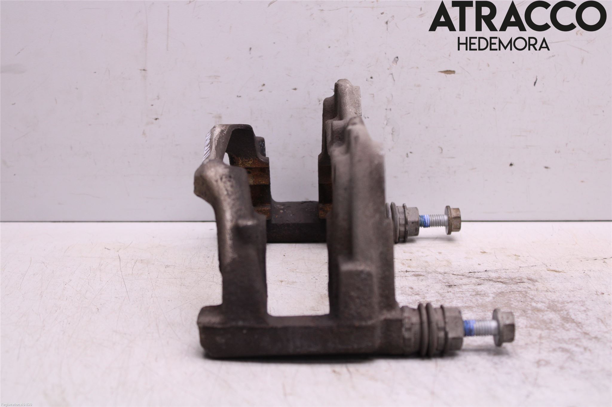 BMW 5 G30/G31/F90 17-23 Bremsecaliper Feste Holder