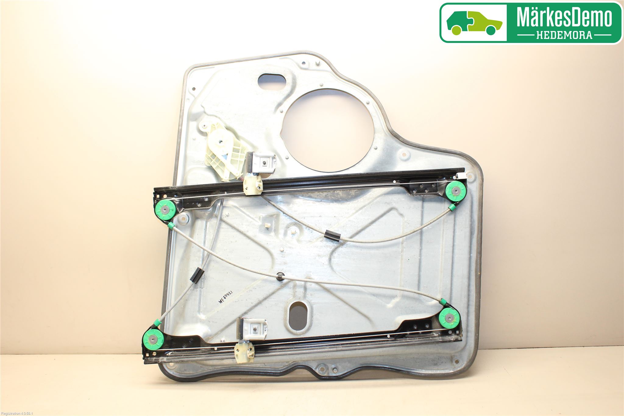 Volkswagen VW TRANSP/CARAVELLE (T5) 04-15 Vindusheis El Komp