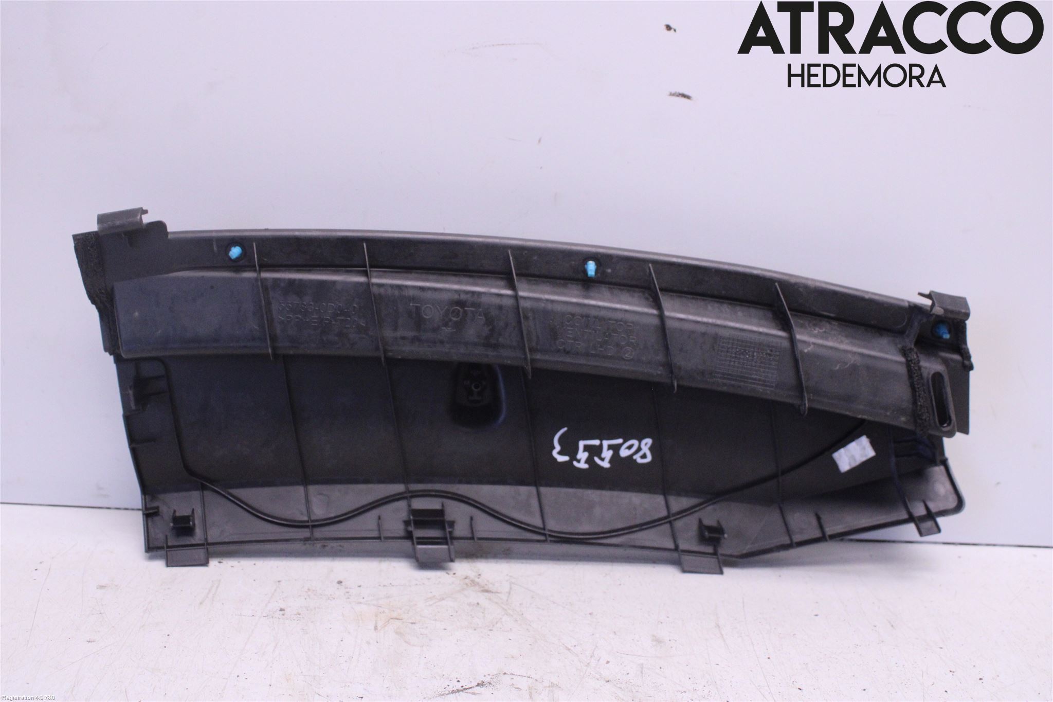 Toyota YARIS XP90 06-11 Visker Deksel-Grill-Under Frr