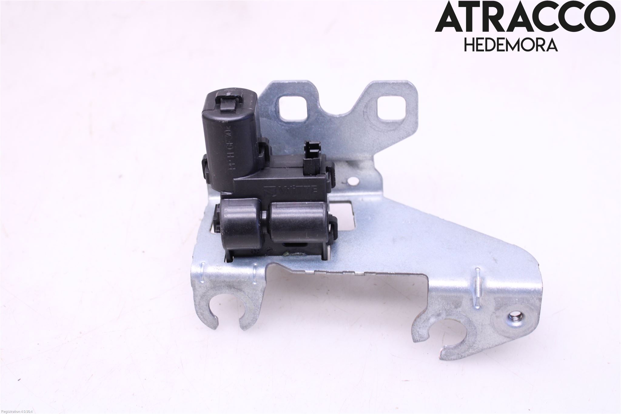BMW 5 G30/G31/F90 17-23 Bakluke-Lokk Låsekasse