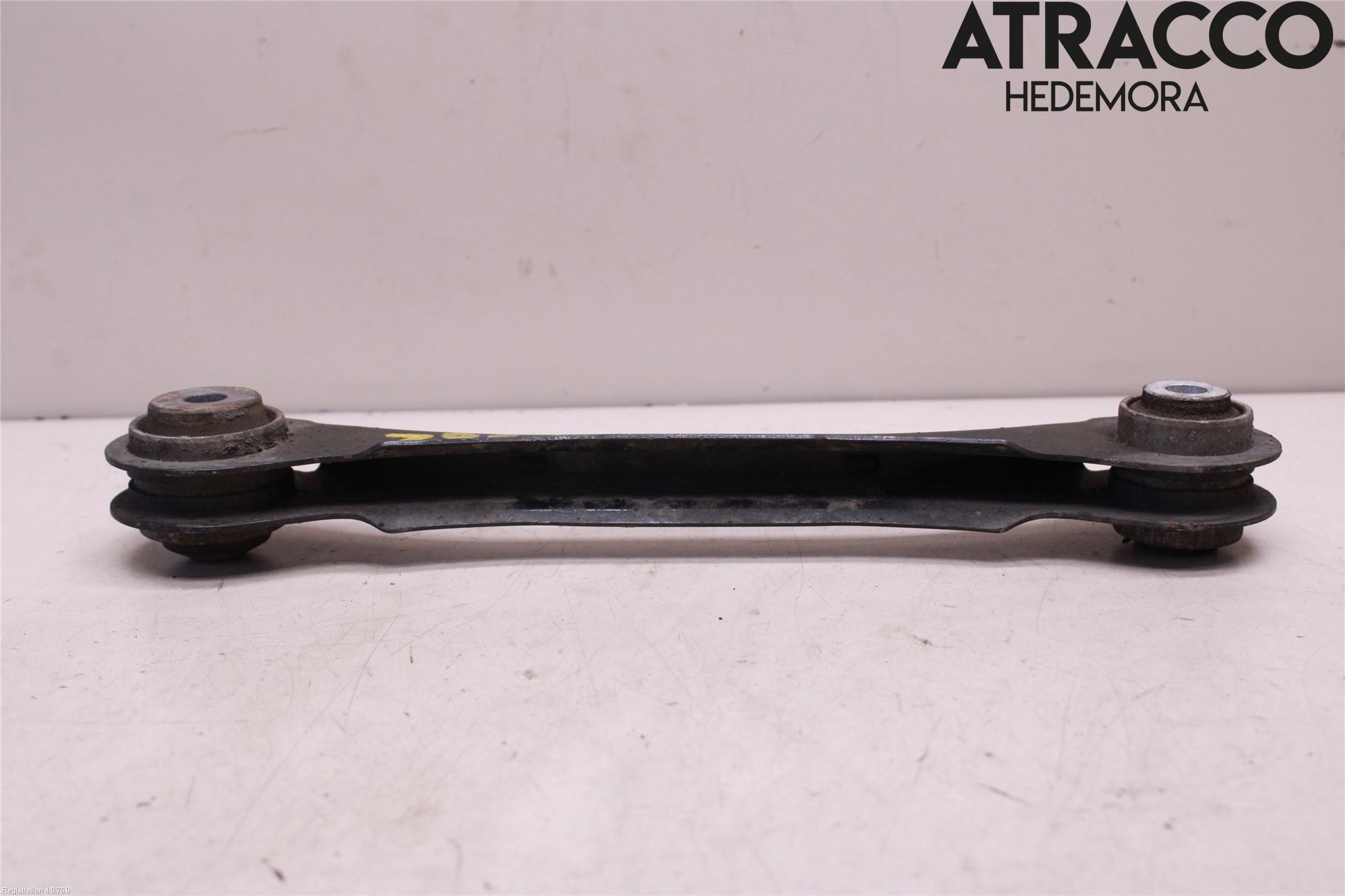 BMW 1 F20/F21 11-19 Bærearm Bak Høyre Øvre