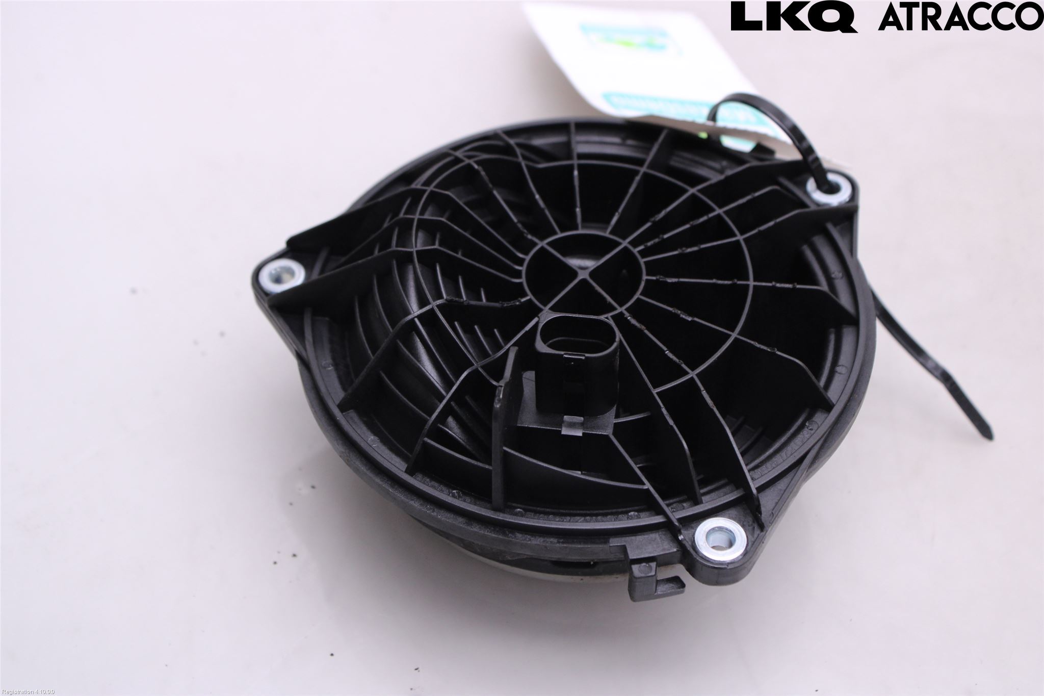 Volkswagen VW GOLF VI 09-13 Bakluke Handtak Ytre