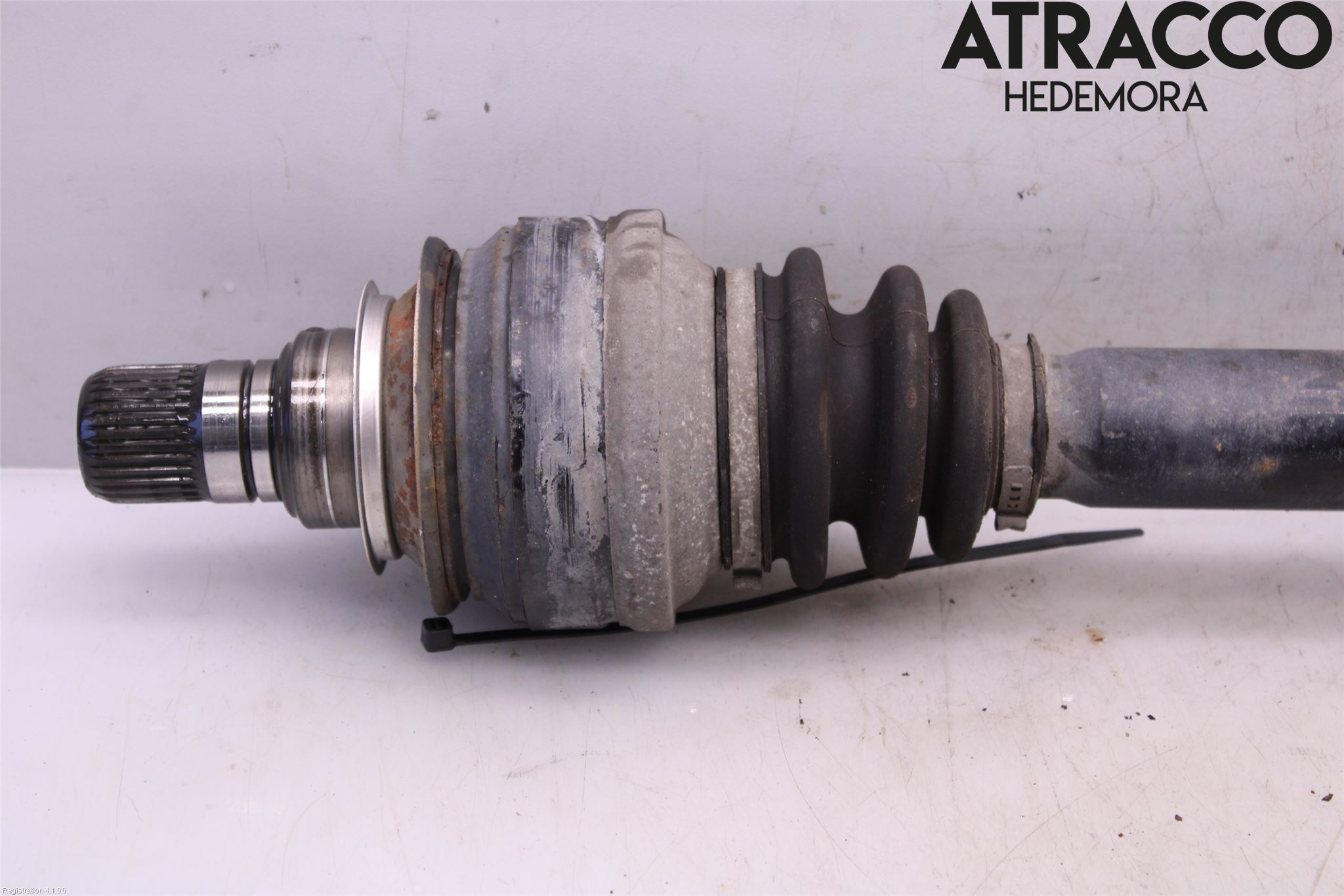 BMW 4 F32/F33/F82/F83 13-20 Drivaksel Bak Kompl Venstre