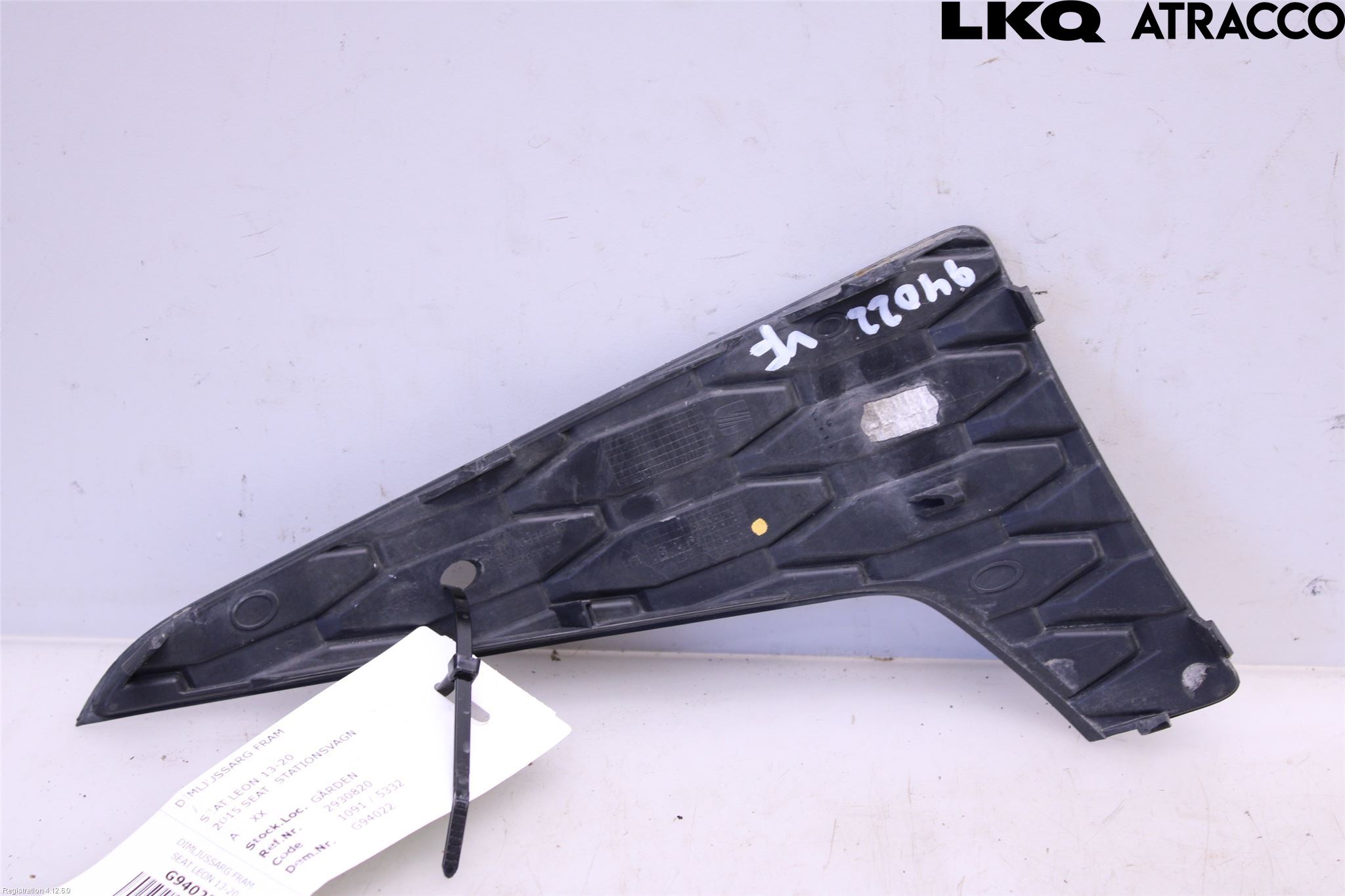 Seat LEON 13-20 Frontlykt Kurve-Tåkelys Ramme