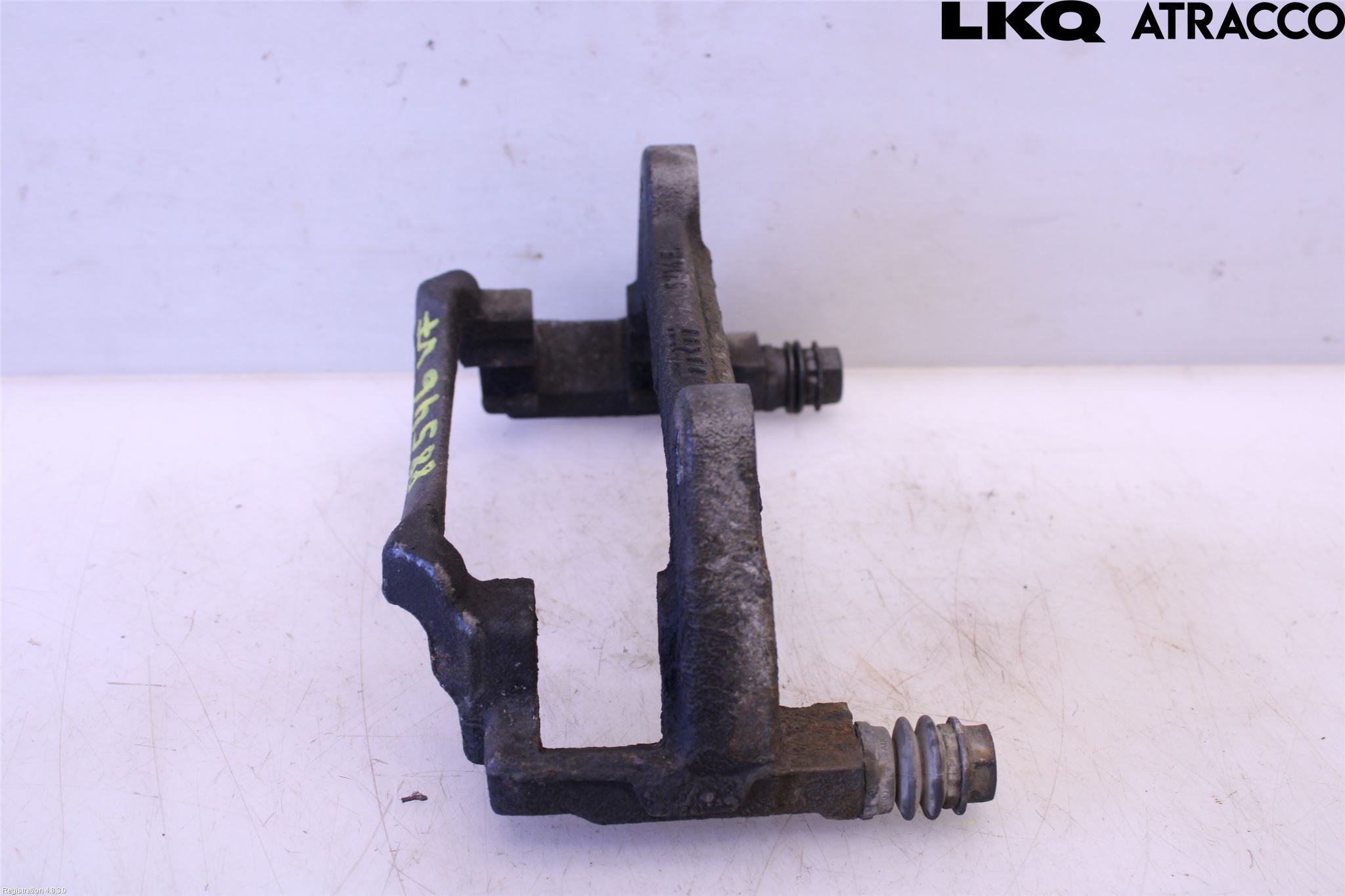Volkswagen VW TOURAN 16- Bremsecaliper Feste Holder