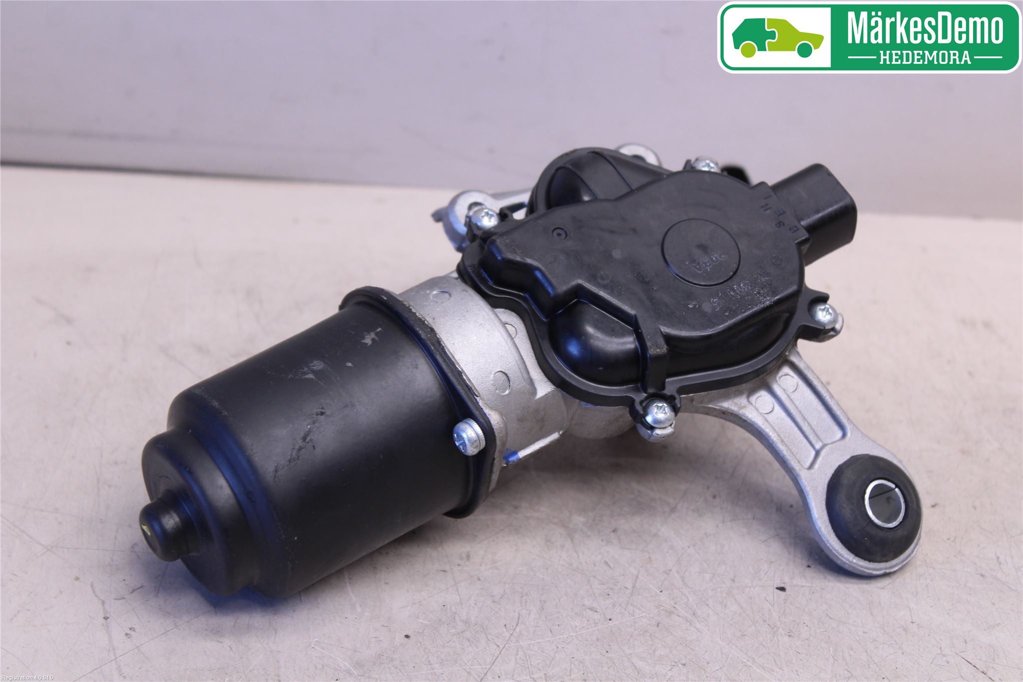 Nissan MICRA 11-16 Viskermotor Frontrute