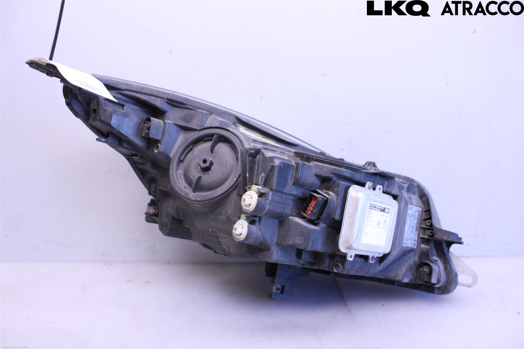 Opel INSIGNIA 09-16 Frontlykt Venstre