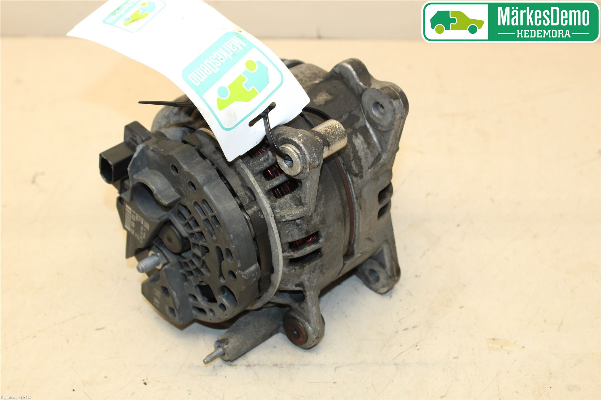 Volkswagen VW GOLF VI 09-13 Dynamo