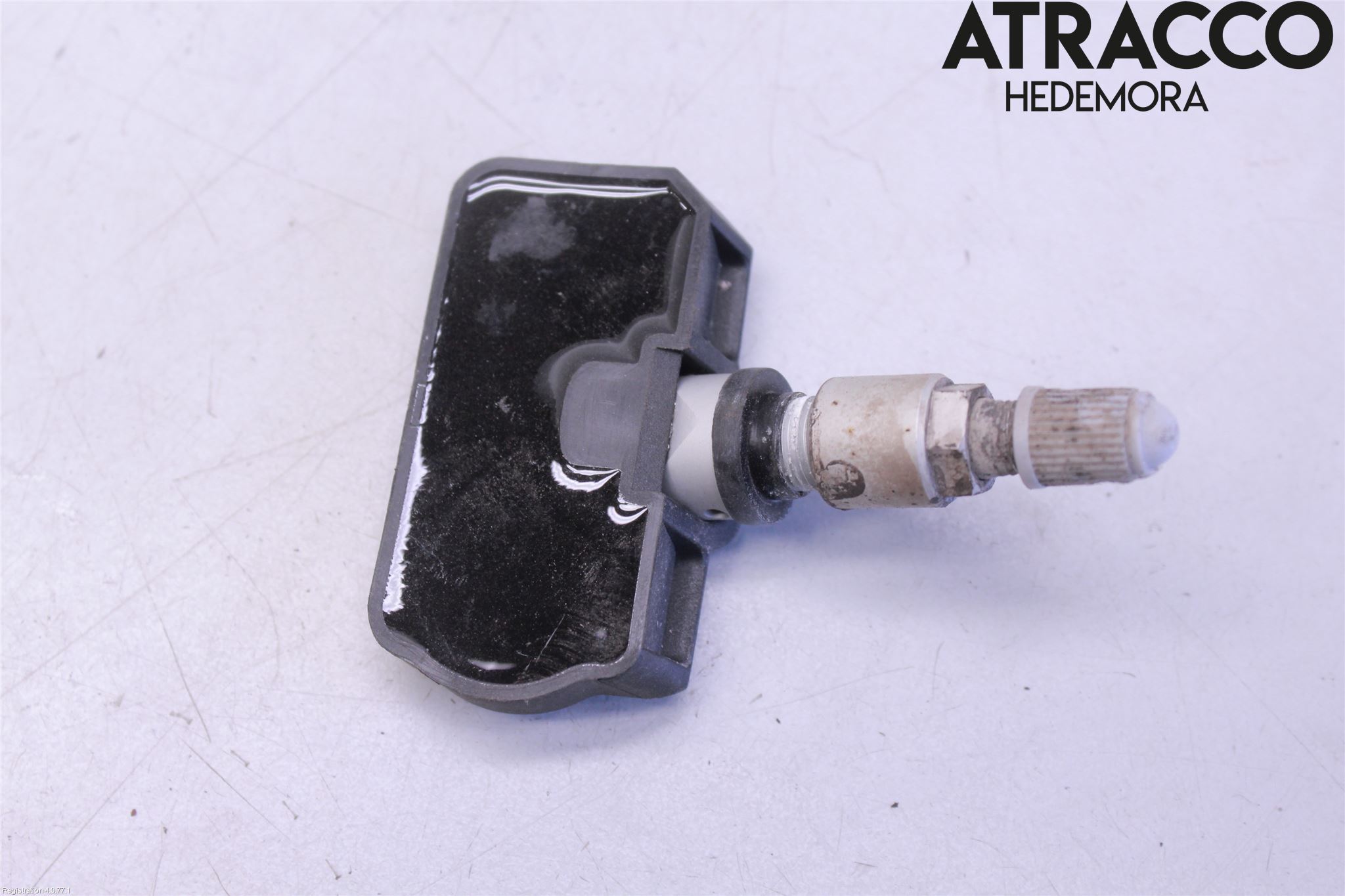 Mitsubishi OUTLANDER 13-21 Giver Dekktrykk