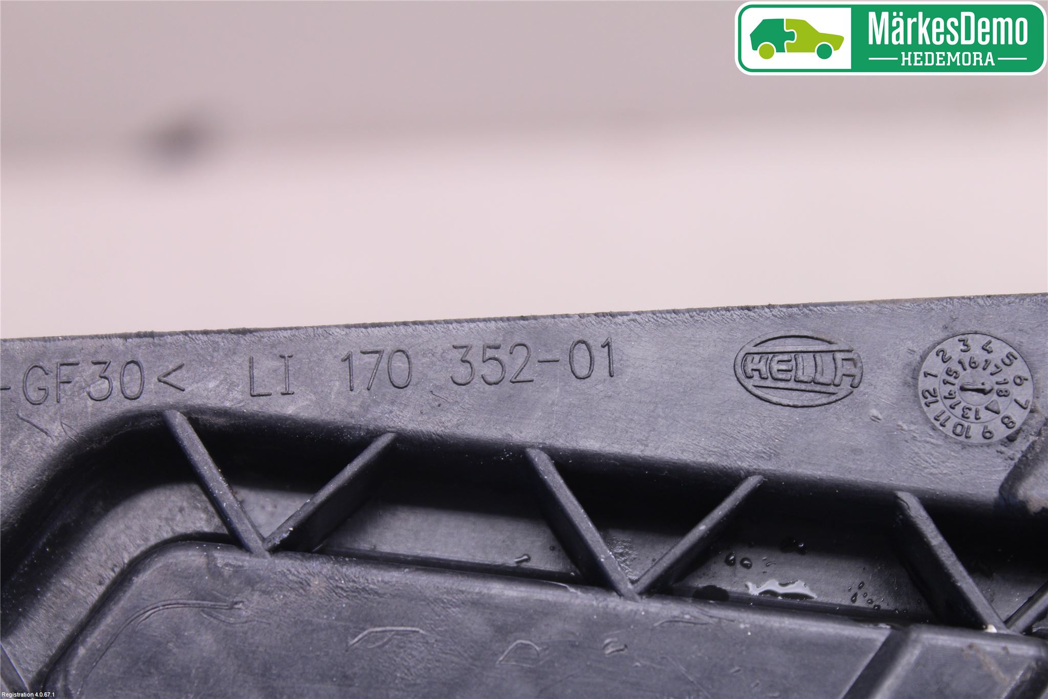 Skoda OCTAVIA (1Z) 05-13 Frontlykt Holder-Feste
