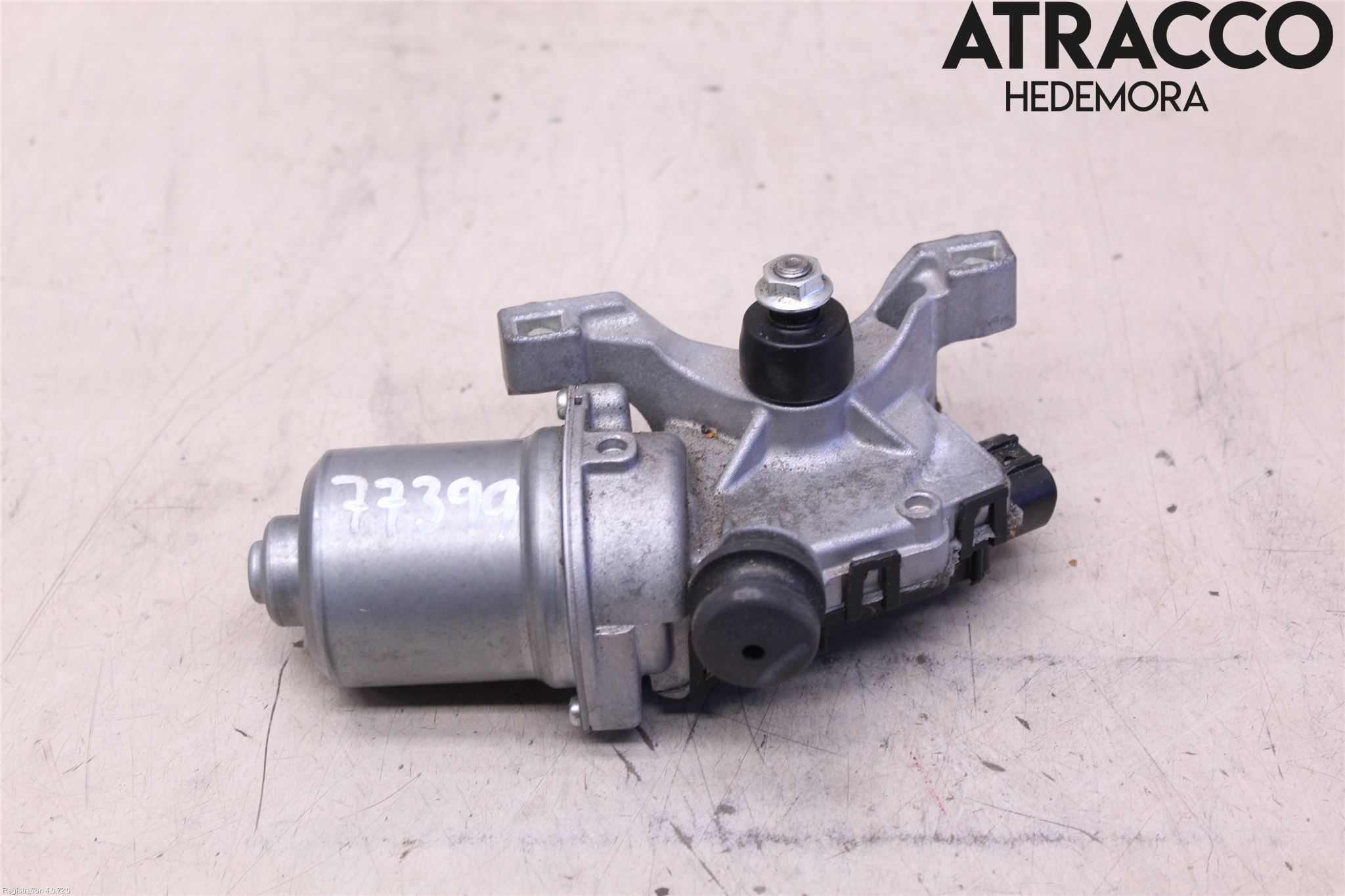 Toyota YARIS XP130 15-20 Viskermotor Frontrute