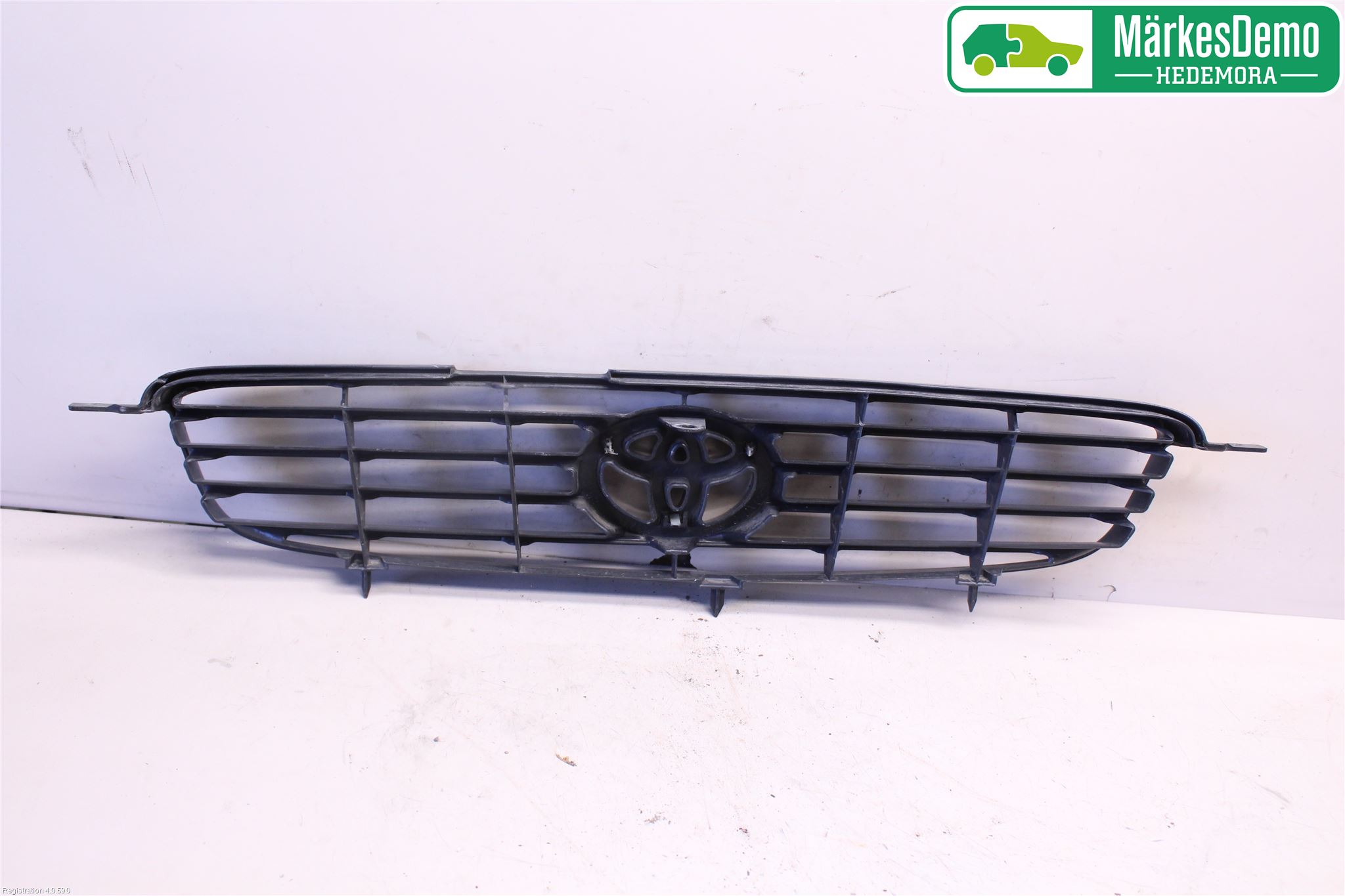 Toyota COROLLA 98-01 Grill Komplett
