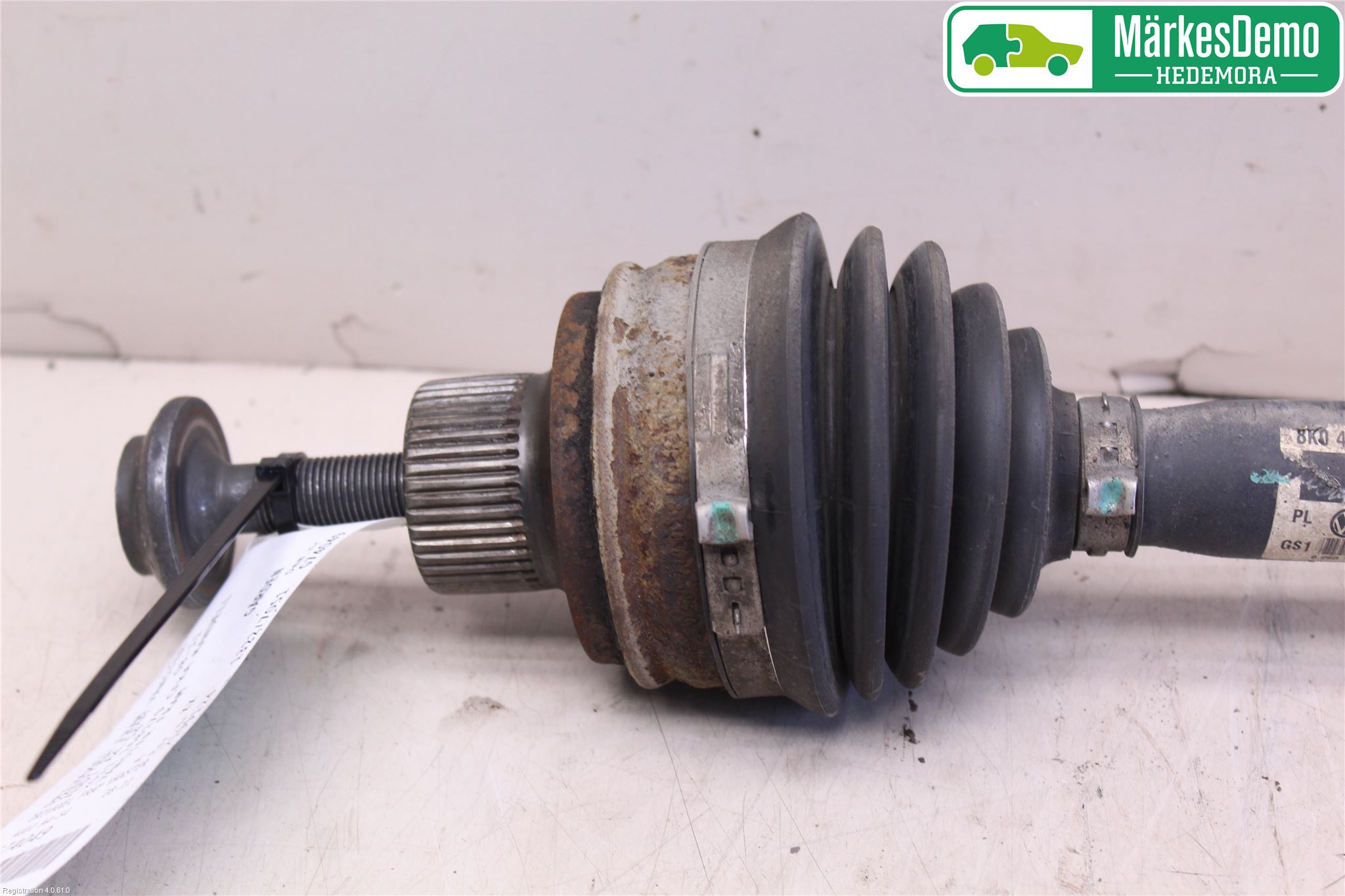 Audi A4/S4 08-11 Drivaksel Foran Kompl Venstre