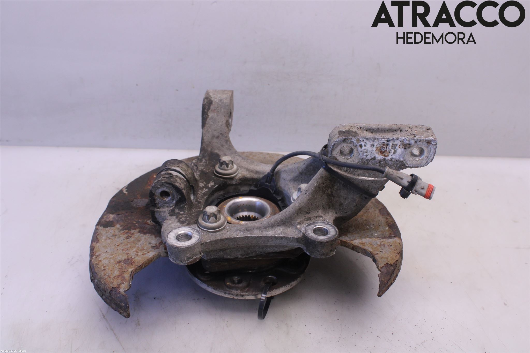 Opel VECTRA C 06-08 Spindel Vf