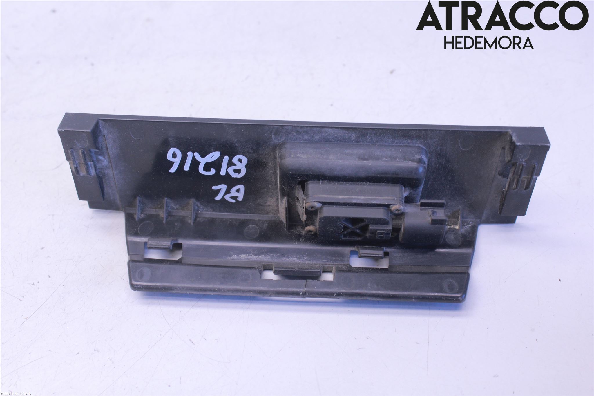 Ford MONDEO 15-22 Bakluke Handtak Ytre