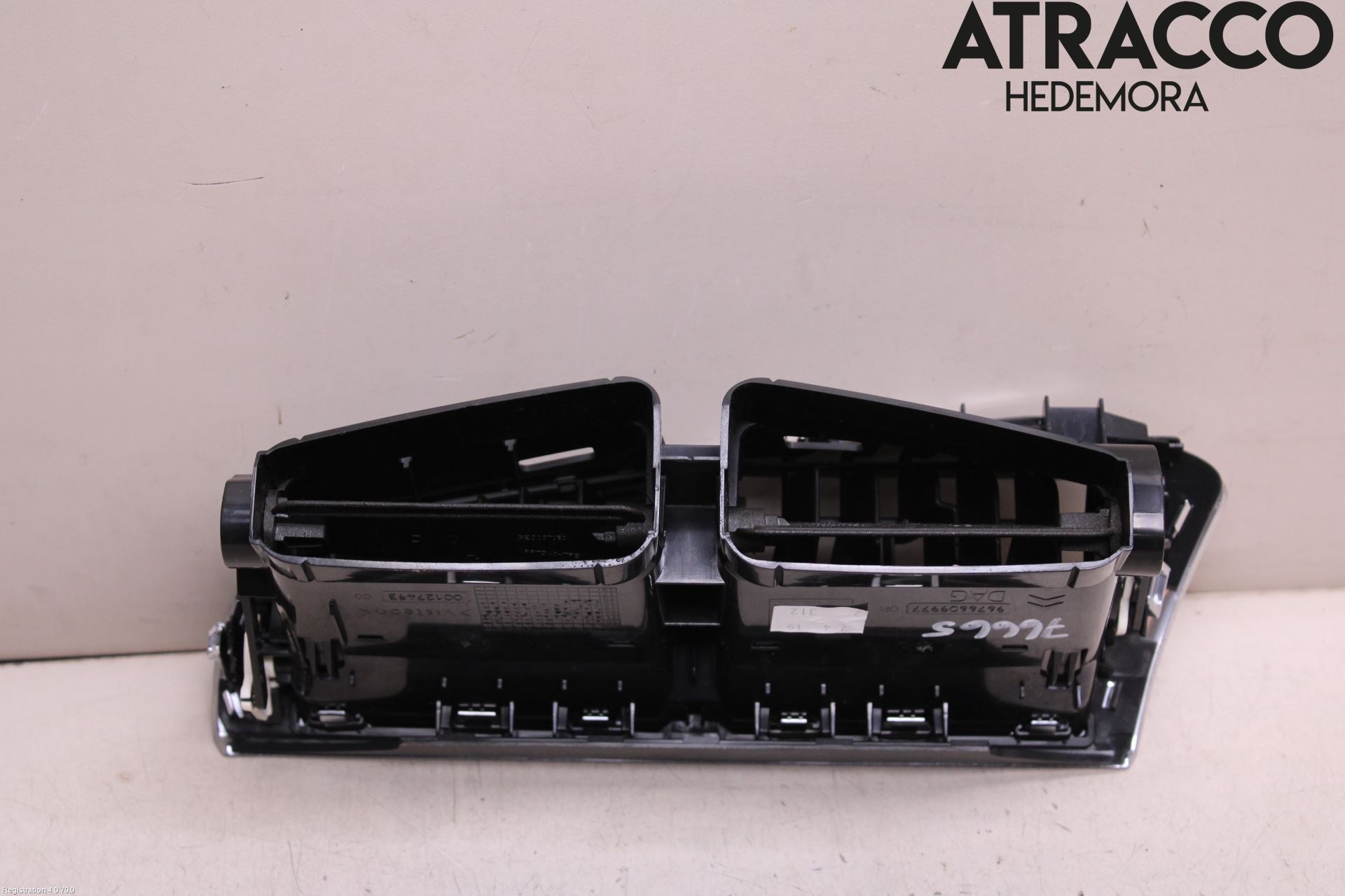 Citroen C4 II 11-18 Dashbord Kanal - Dyse