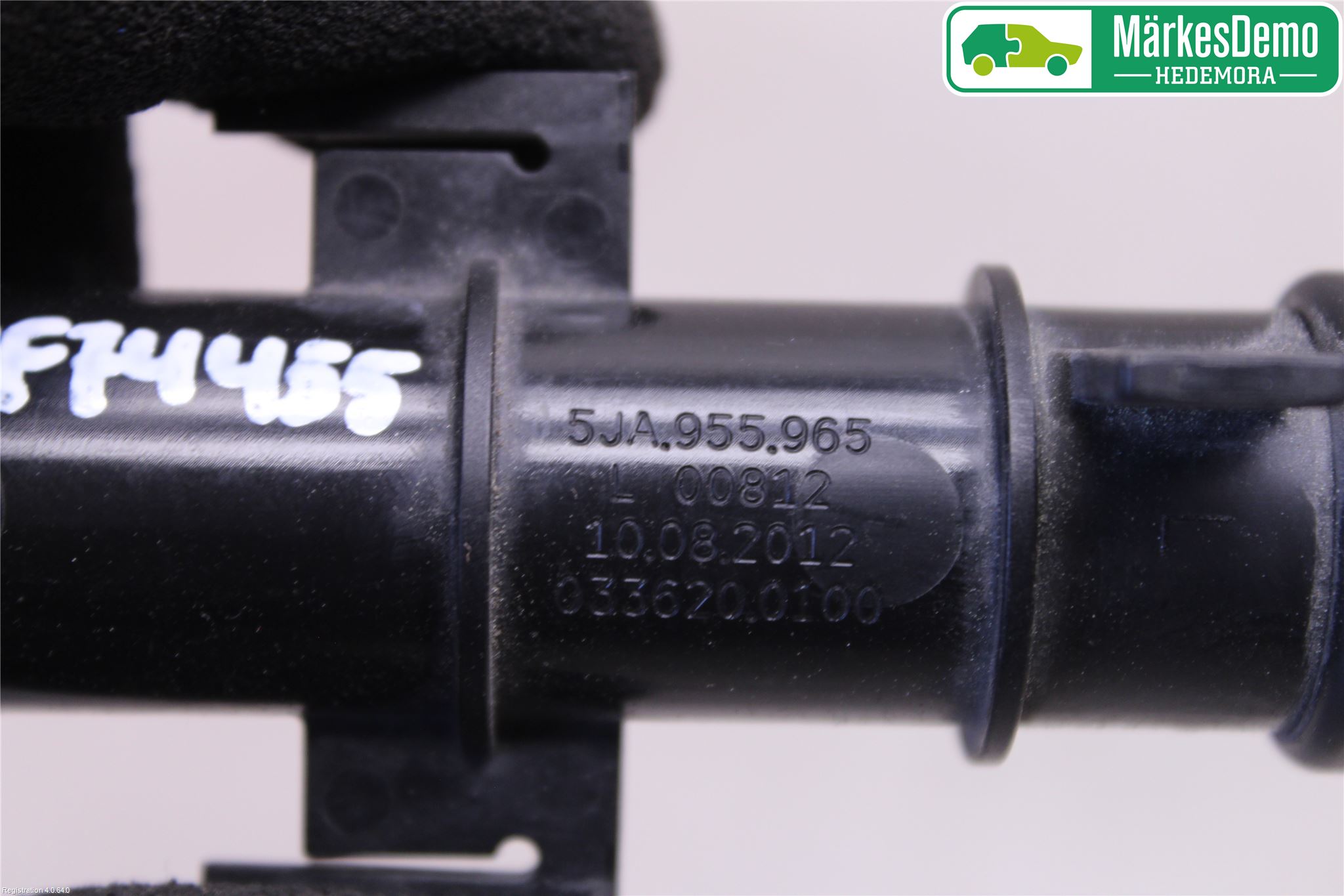 Skoda RAPID Spylerdyse Frontlykter