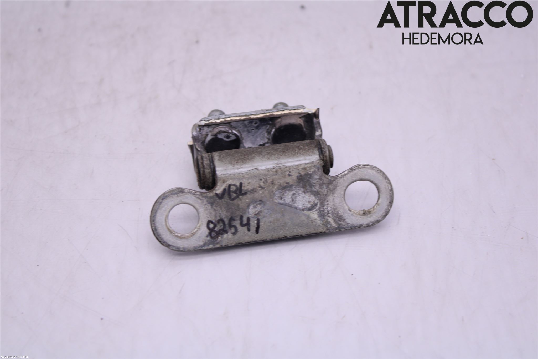 Toyota AURIS 13-19 Bakluke Hengsel Venstre