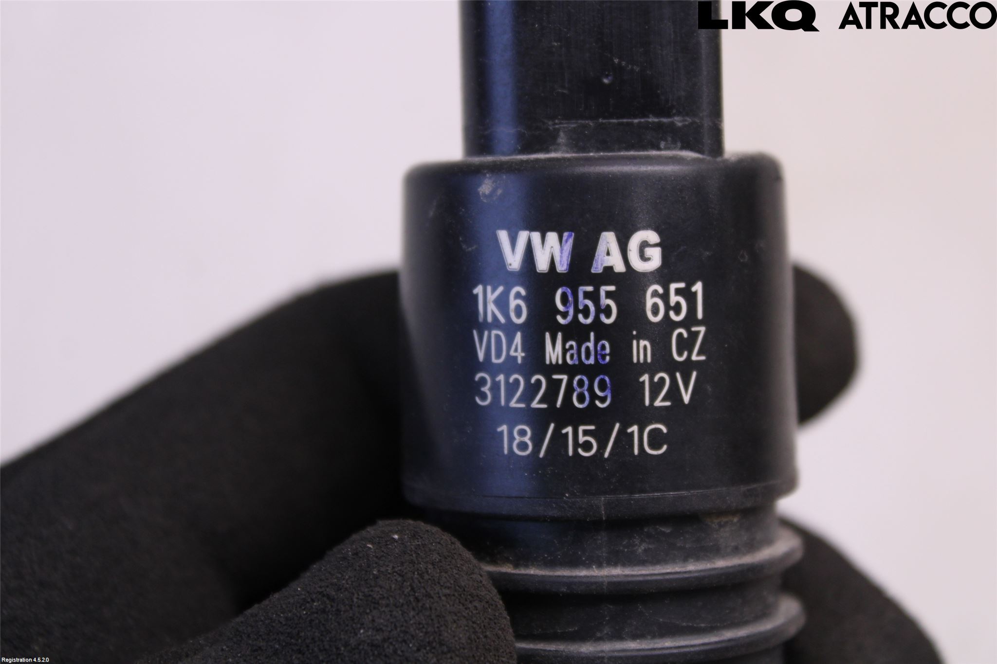 Volkswagen VW TOUAREG 7P 11-18 Spylerpumpe Frontrute
