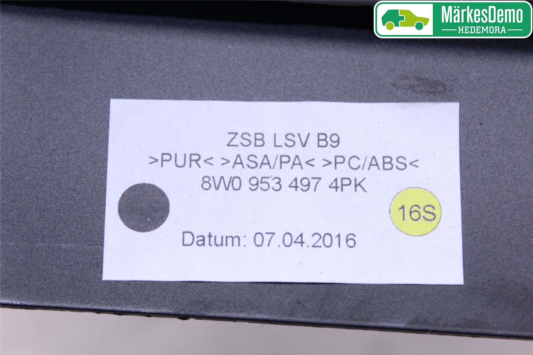 Audi A4/S4 B9 16-19 Rattdeksel - Deksler