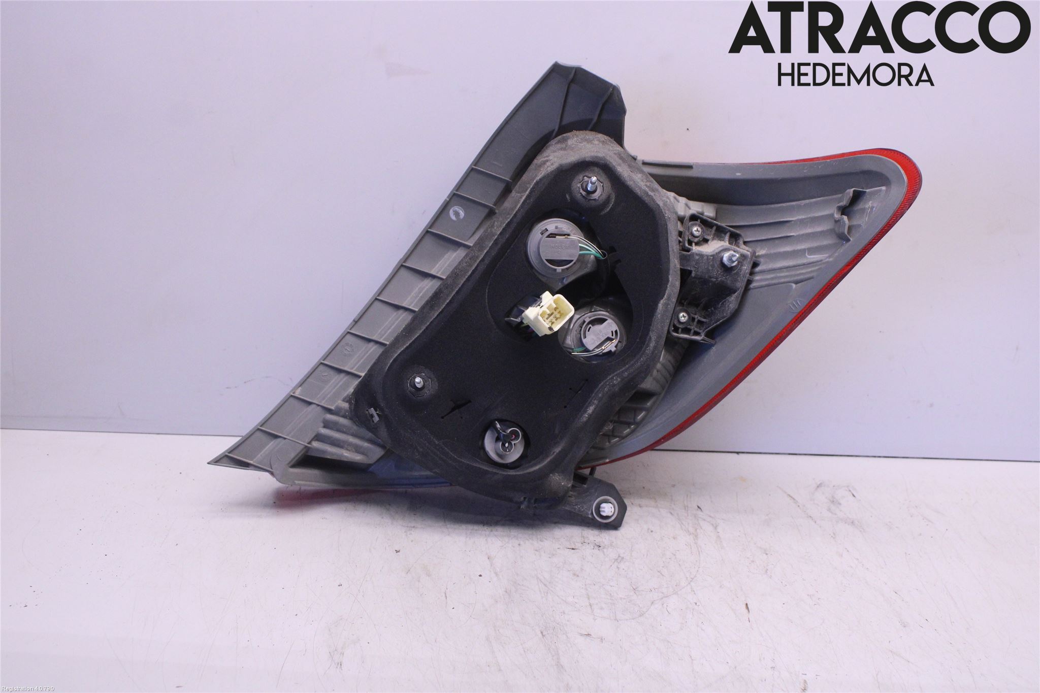 Toyota YARIS XP130 12-14 Baklykt Venstre