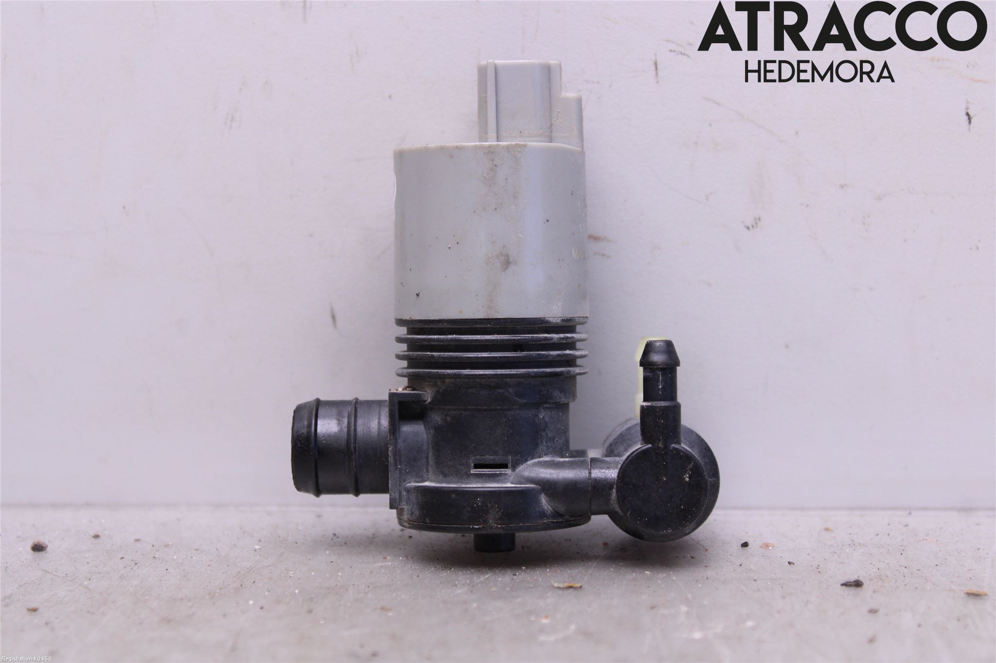 Toyota AURIS 13-19 Spylerpumpe Frontrute