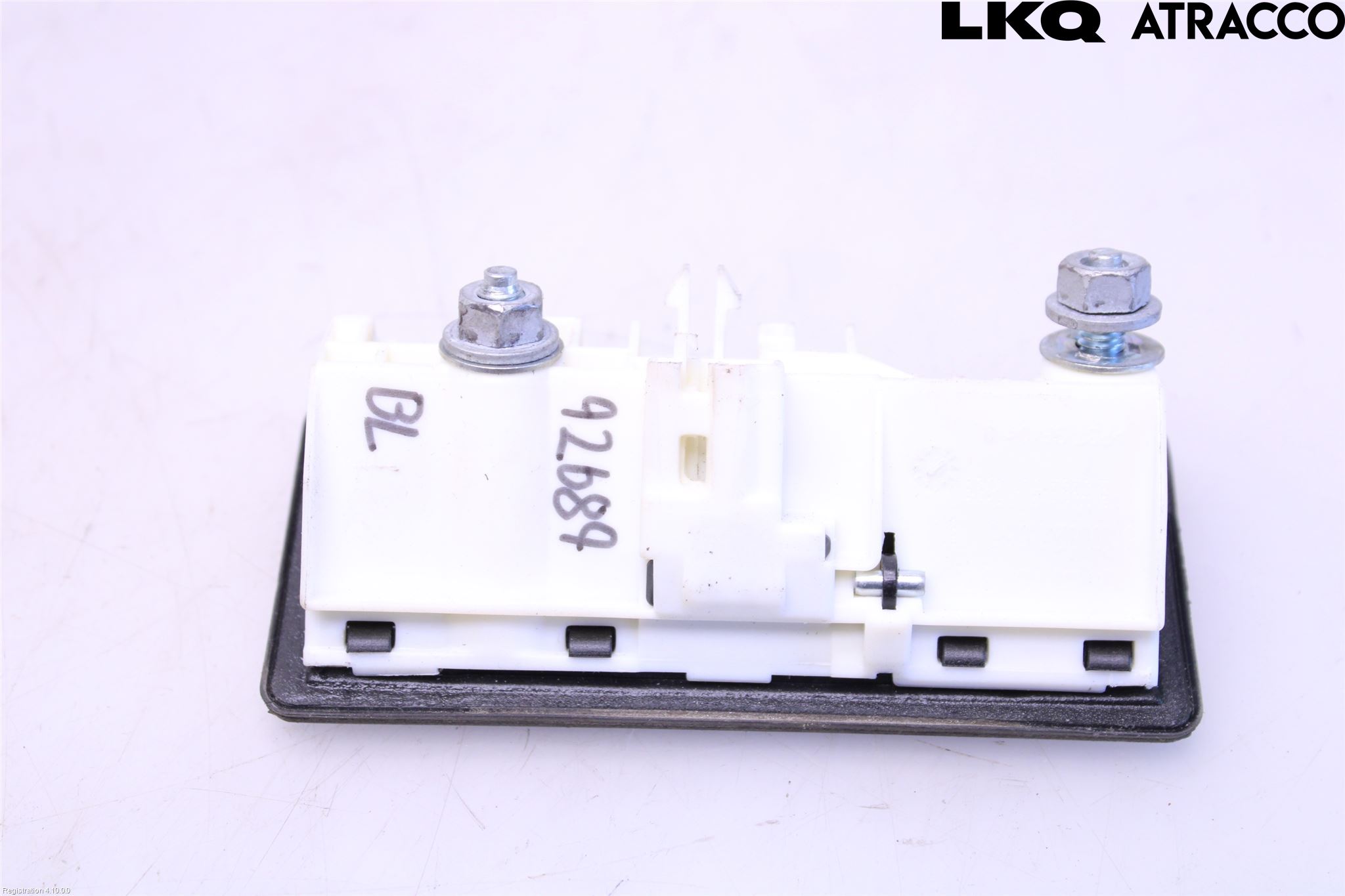 Audi A3/S3 8V 13-20 Bakluke Handtak Ytre