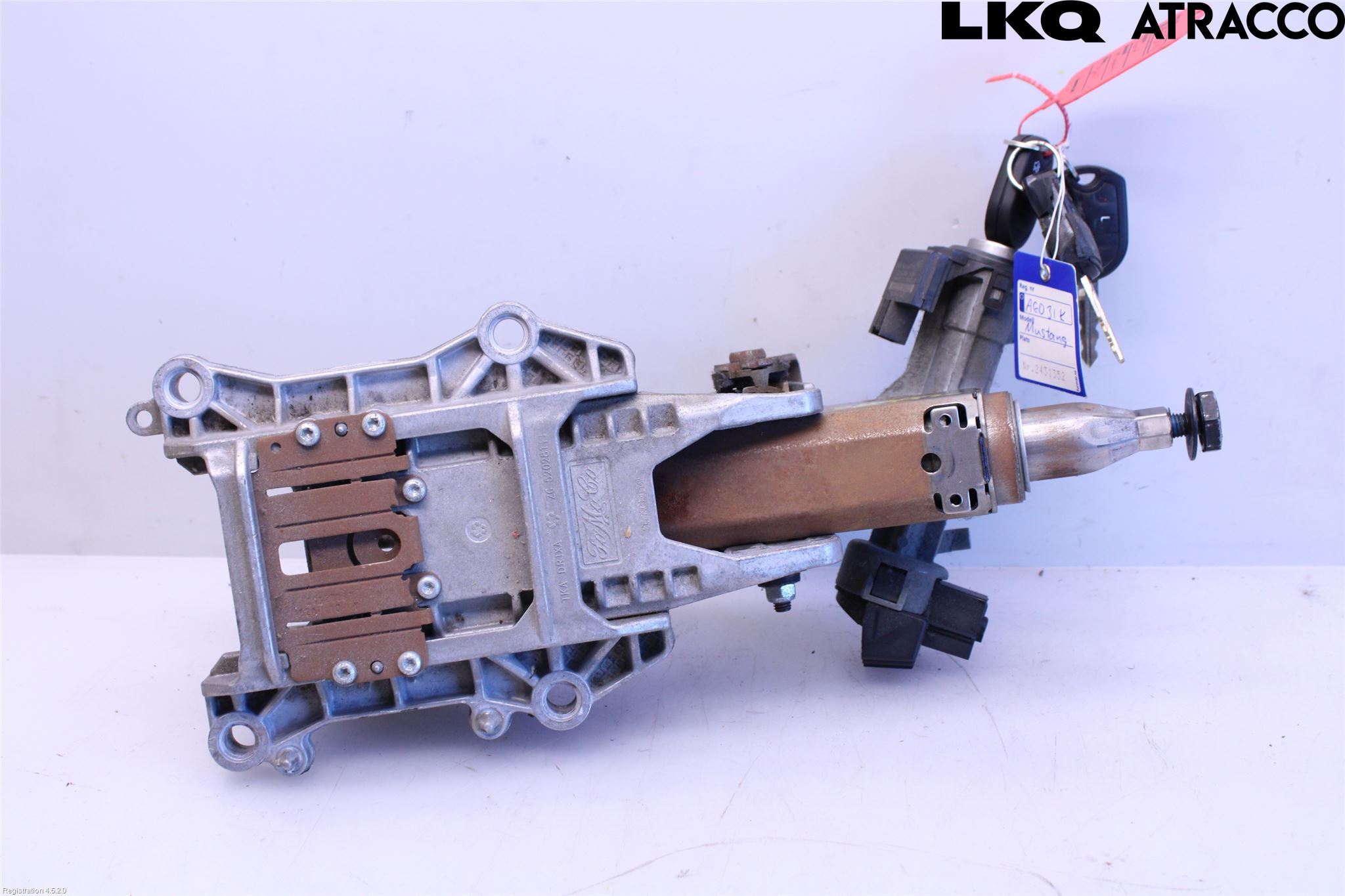 Ford MUSTANG V 05-14 Rattakselaggregat Justerbart