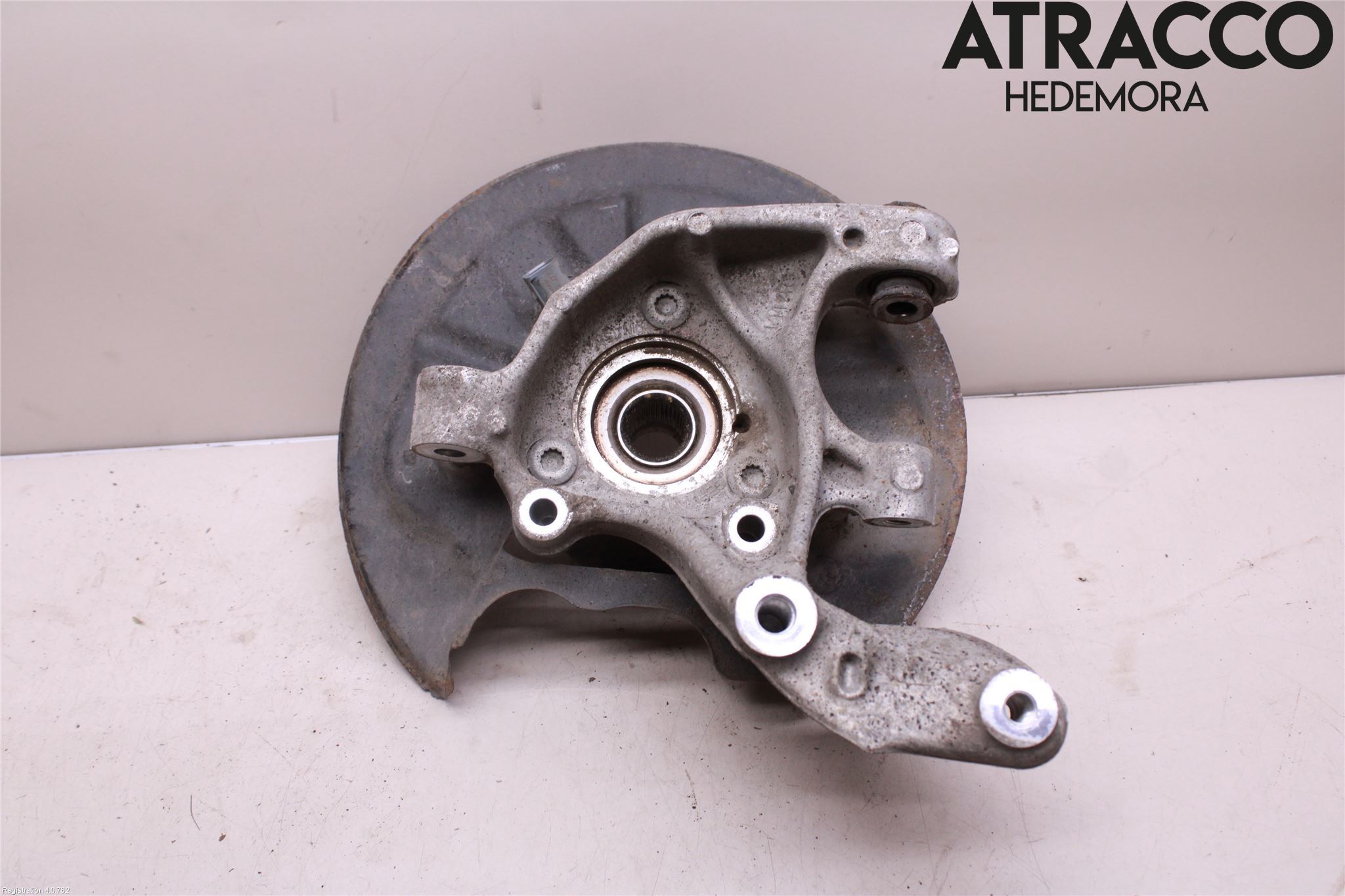 Volkswagen VW TIGUAN 16-24 Spindel Hb