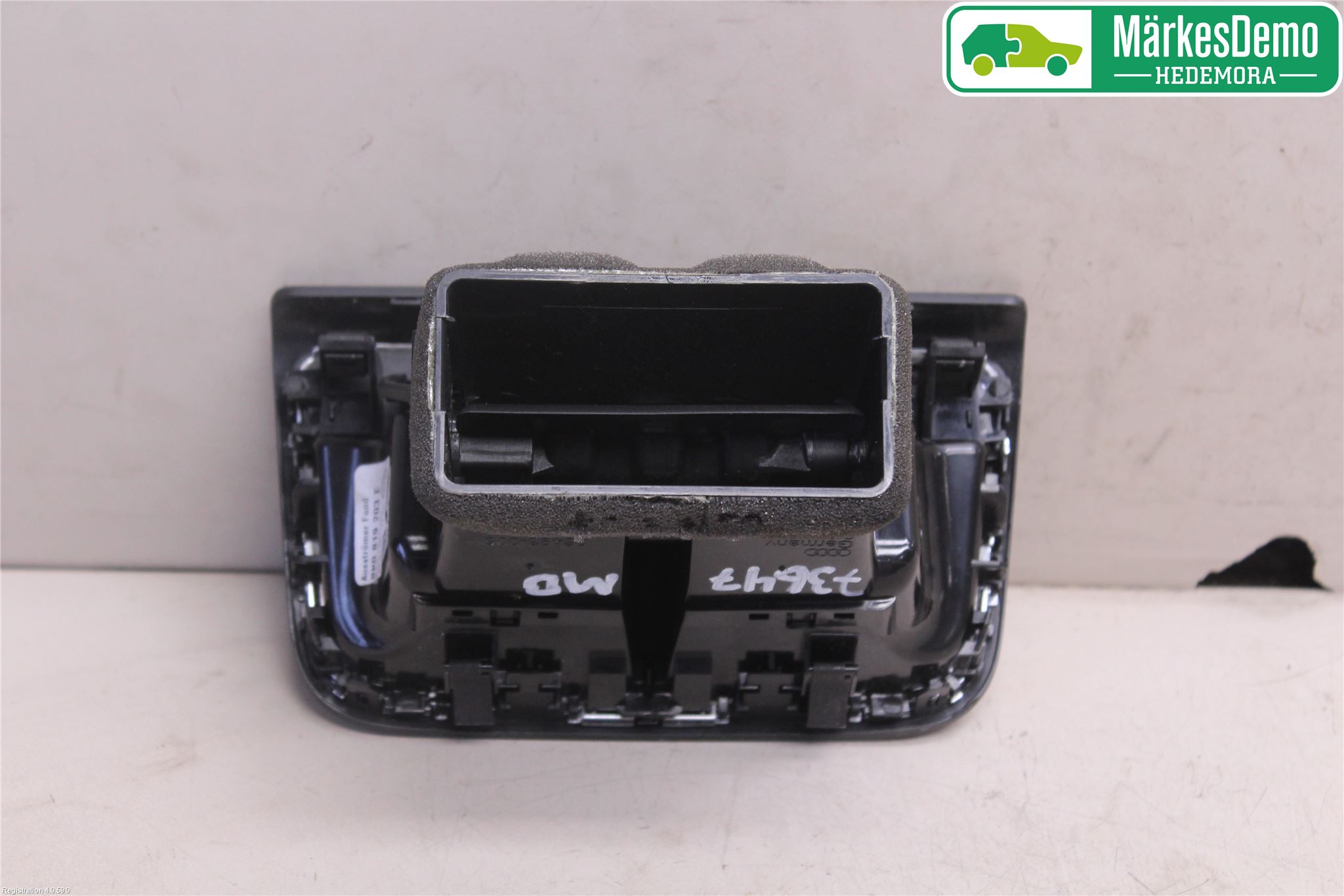 Audi A4/S4 08-11 Dashbord Kanal - Dyse