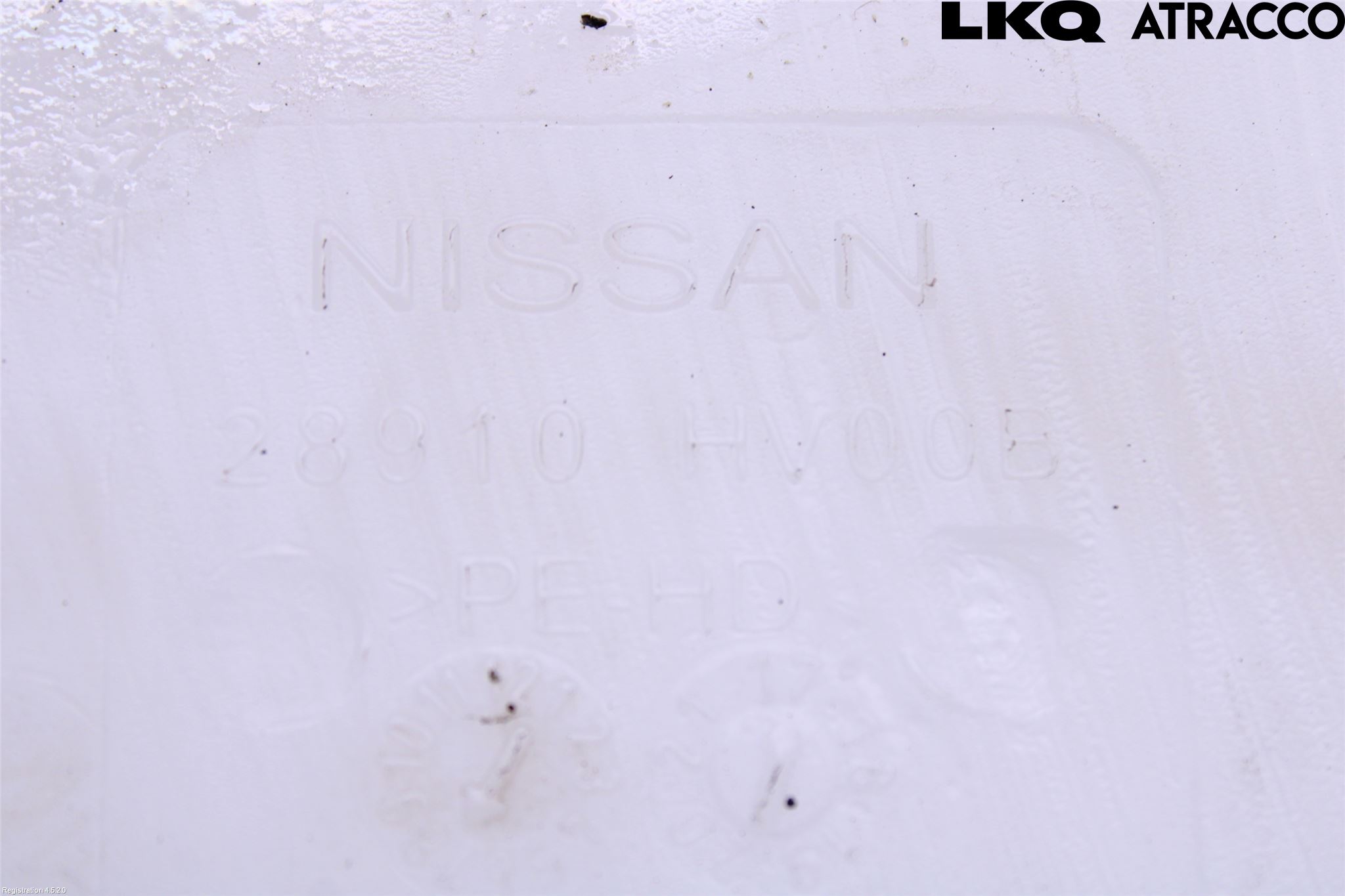 Nissan QASHQAI 17-21 Spylerbeholder Frontrute-Lykte