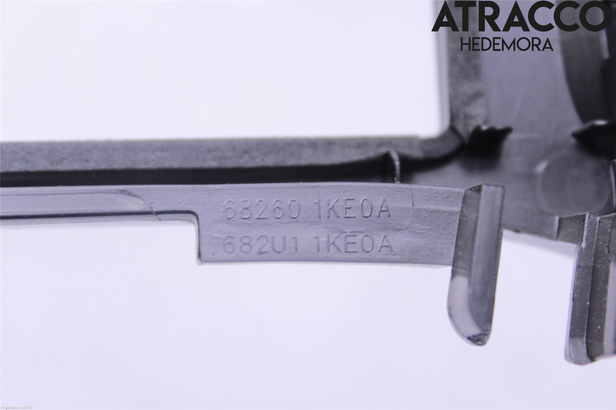 Nissan JUKE 10-14 Dashbord Kanal - Dyse