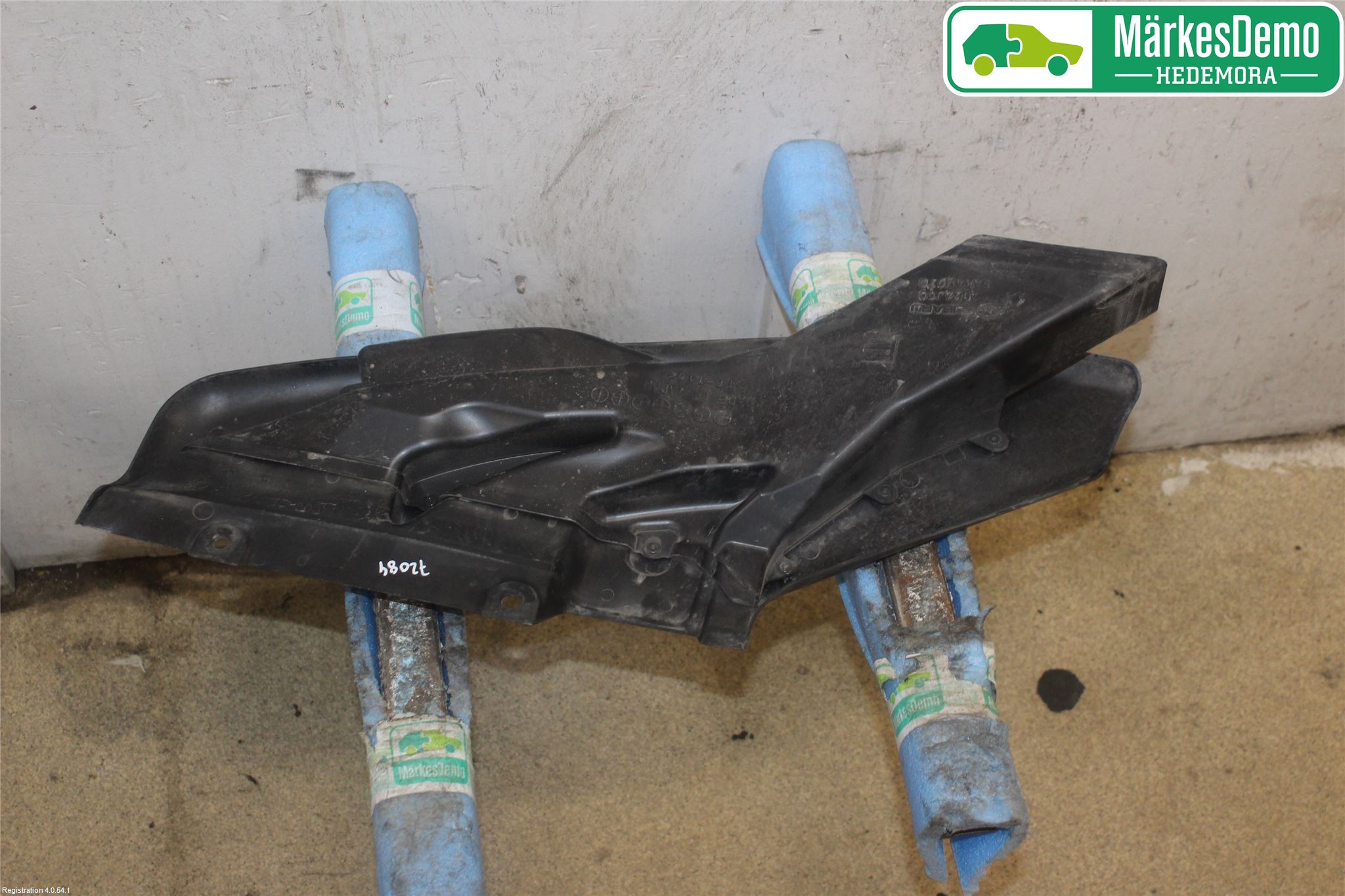 Subaru LEGACY 10-14 Luftstyring Front