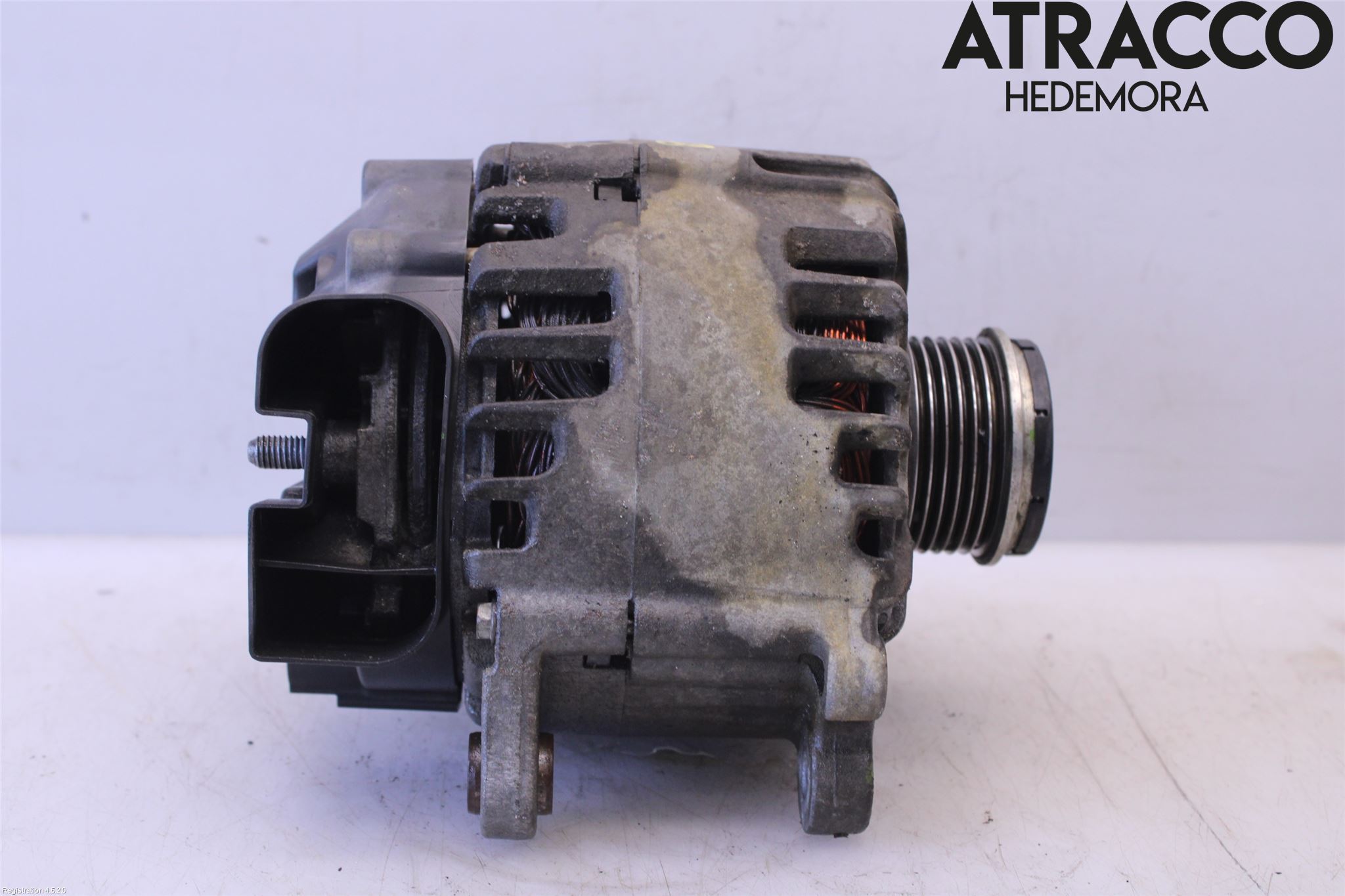 Volkswagen VW AMAROK 2H 10-22 Dynamo