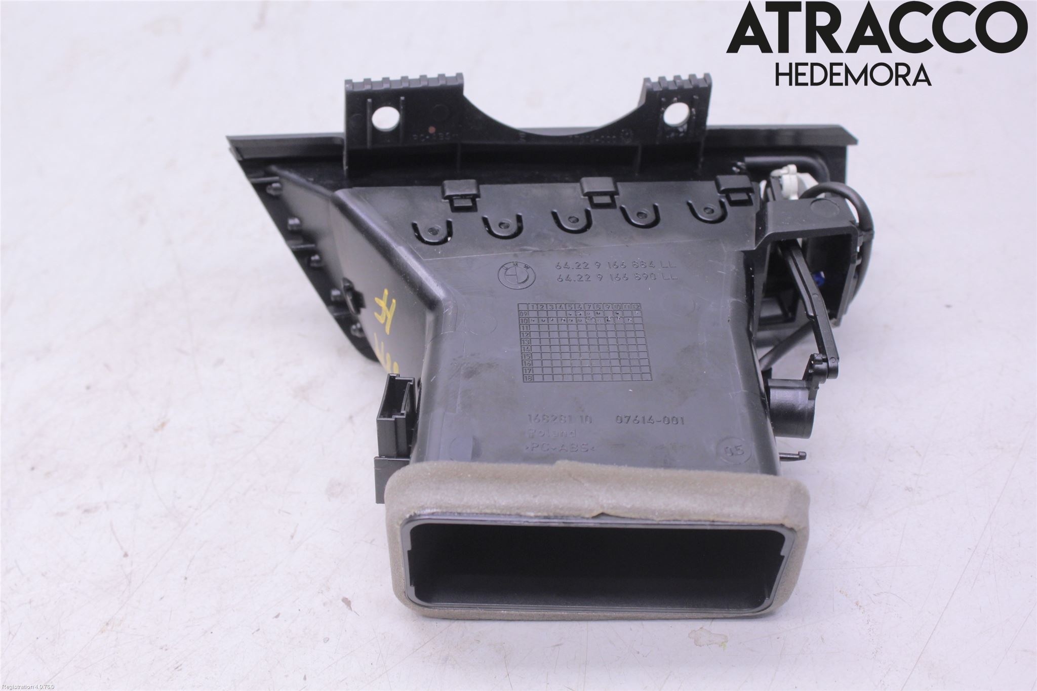 BMW 5 F10/F11/F18 09-17 Dashbord Kanal - Dyse