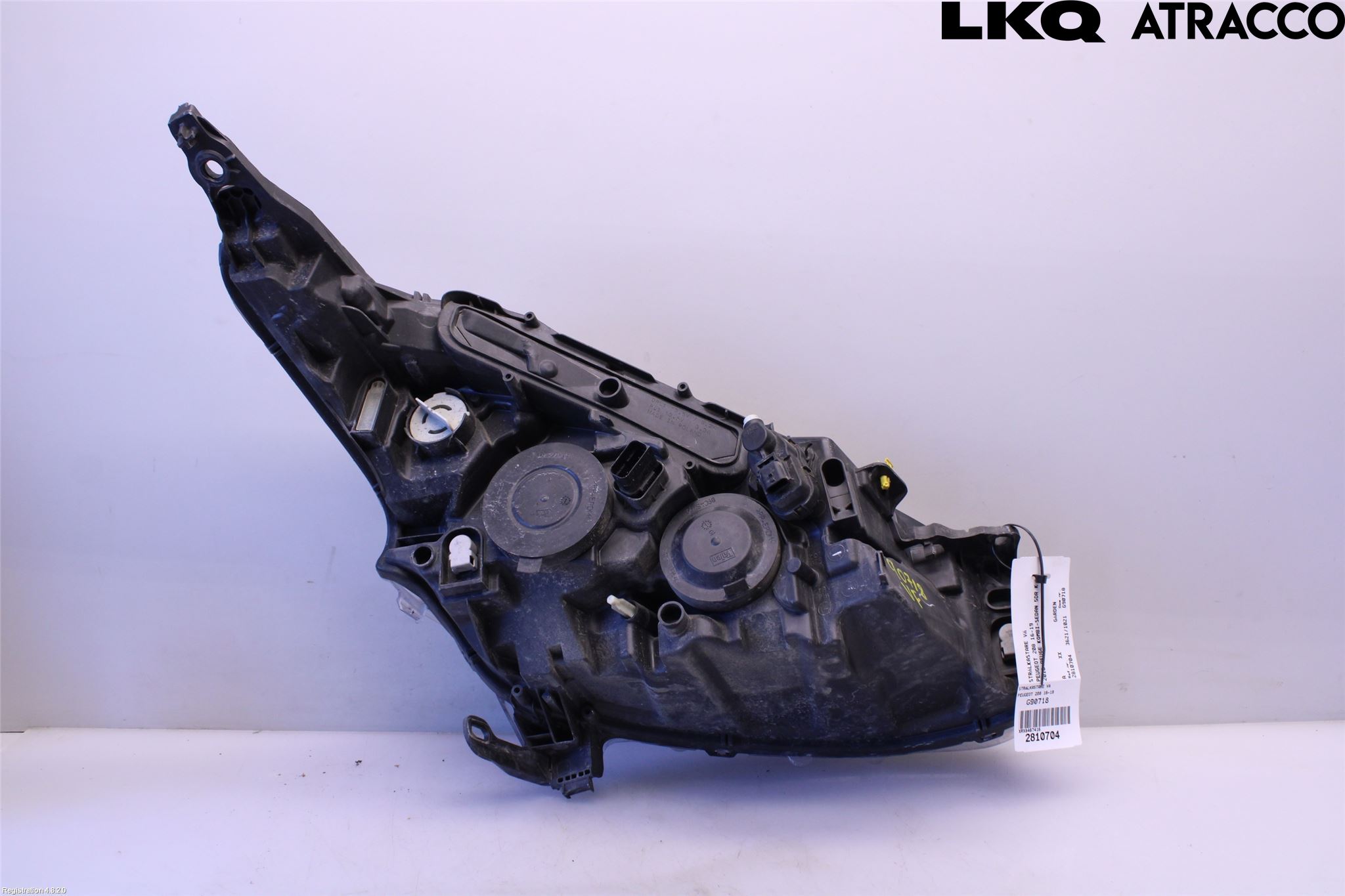 Peugeot PEUGOT 208 16-19 Frontlykt Venstre