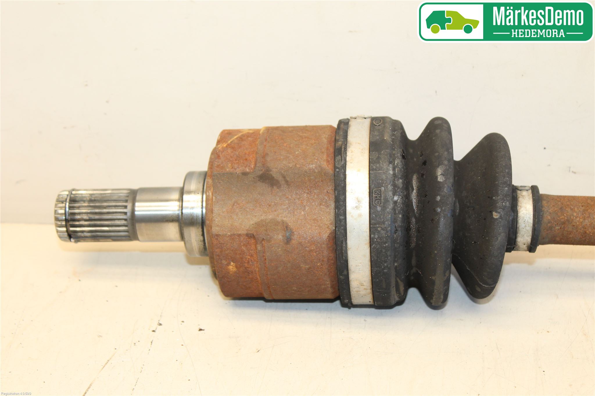 Hyundai i30 FD 07-12 Drivaksel Foran Kompl Venstre