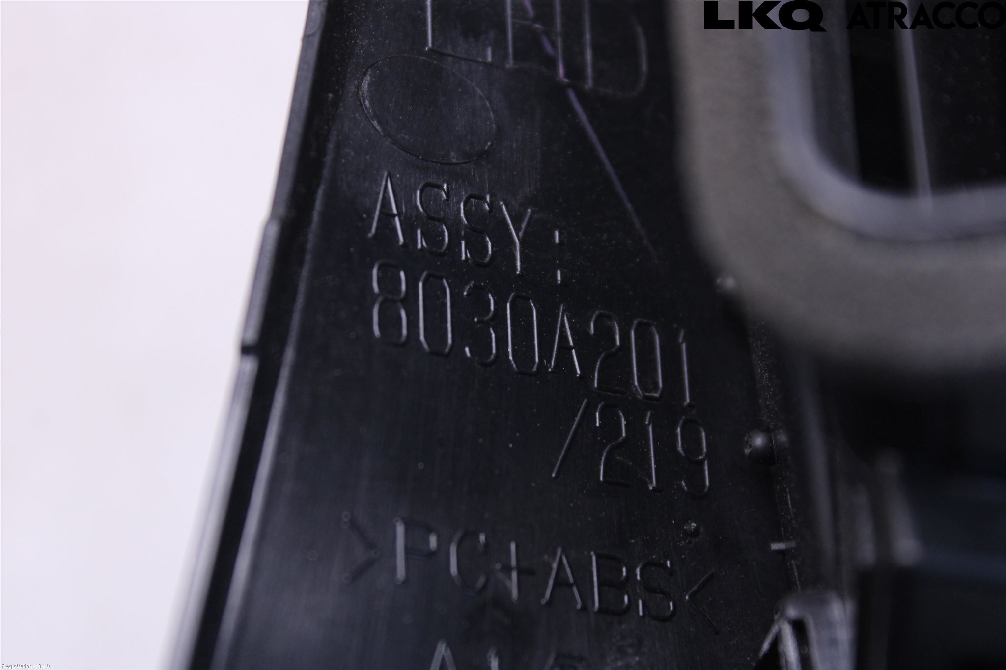 Mitsubishi OUTLANDER 13-21 Dashbord Kanal - Dyse
