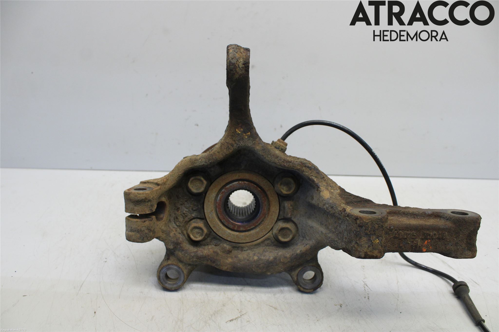 Nissan QASHQAI   07-10 Spindel Vf