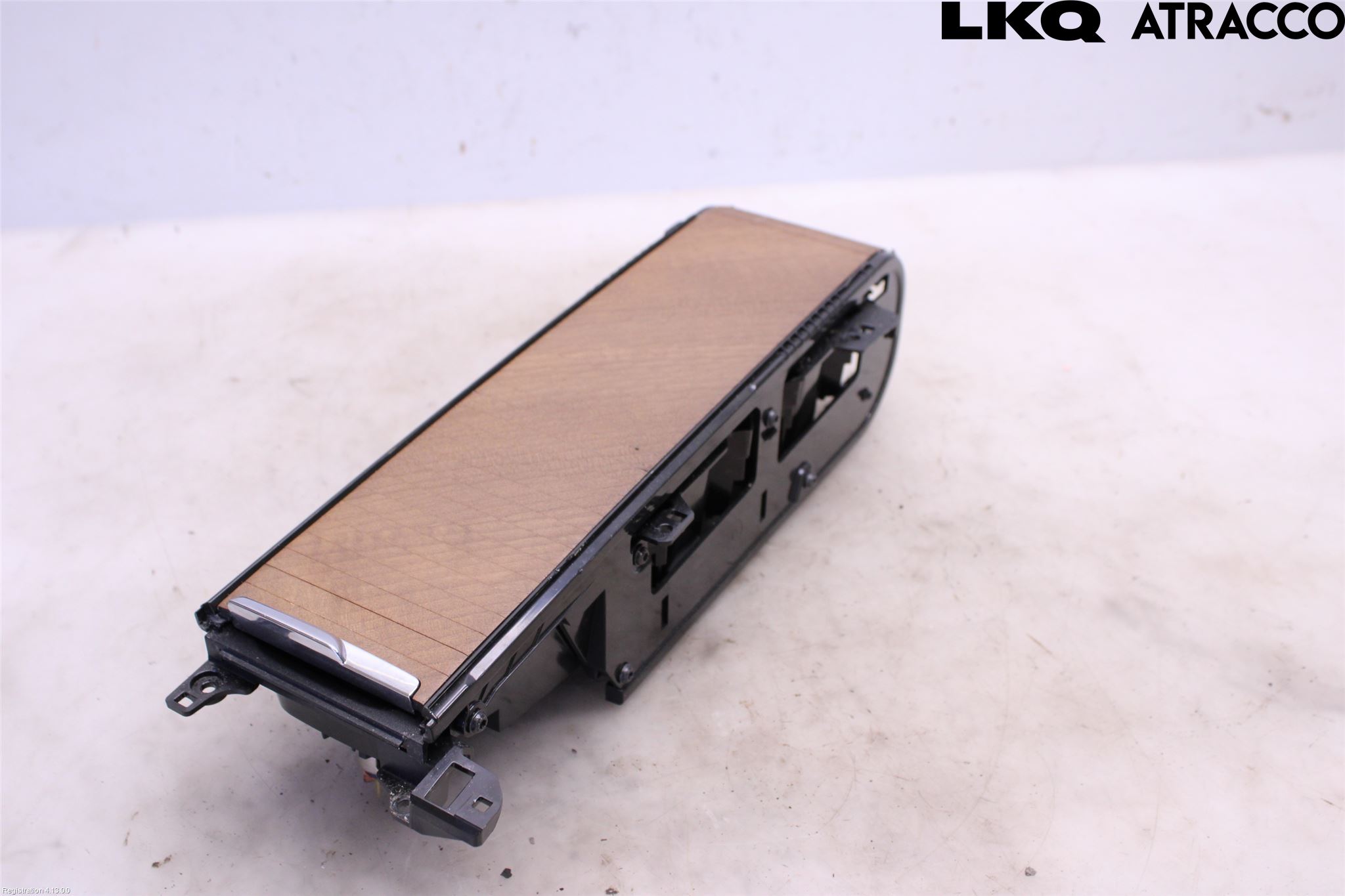 Volvo XC90/RECHARGE 16- Innr Koppholder