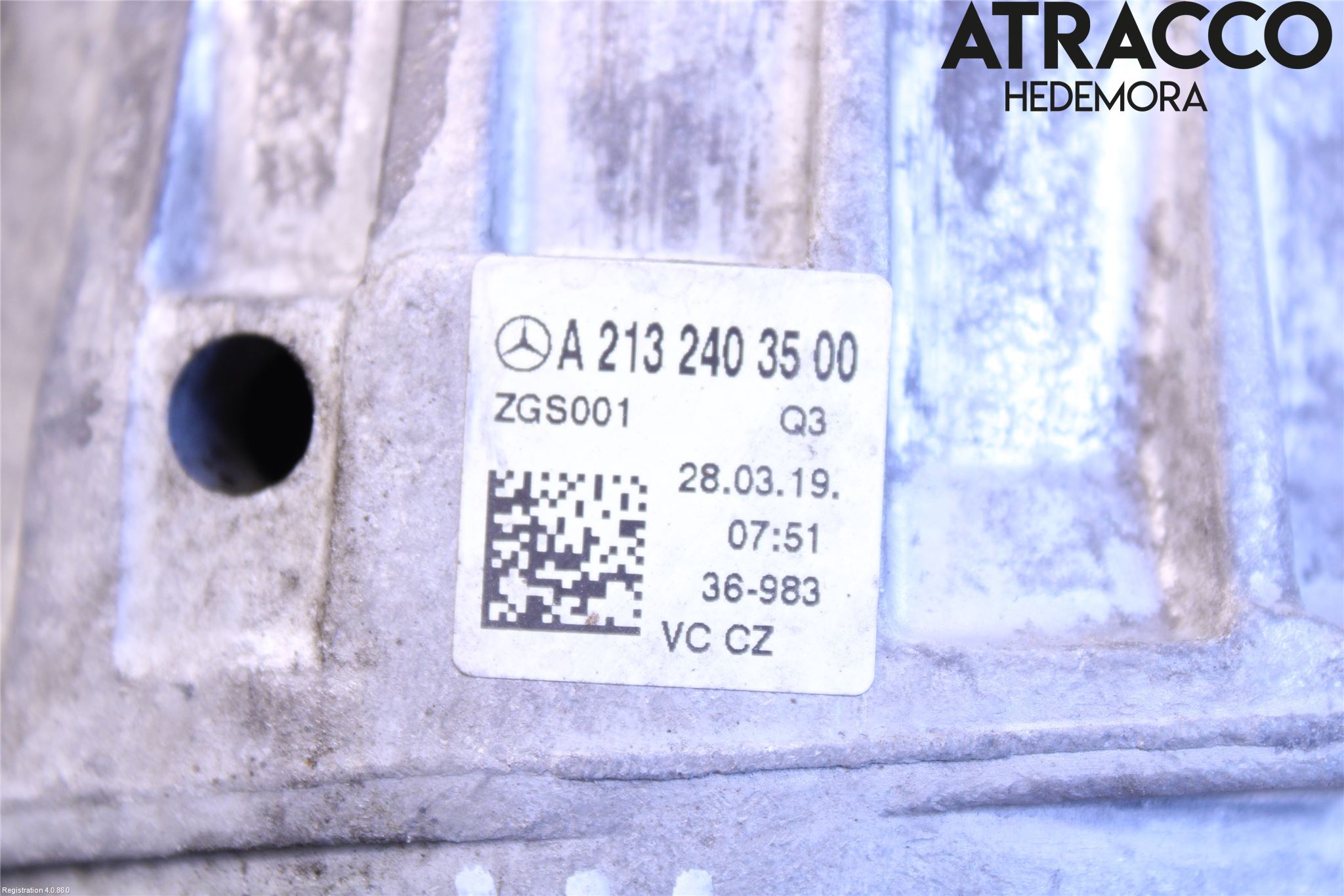 Mercedes-Benz MB E-KLASS (W213) 16-23 Motor Feste Gummi