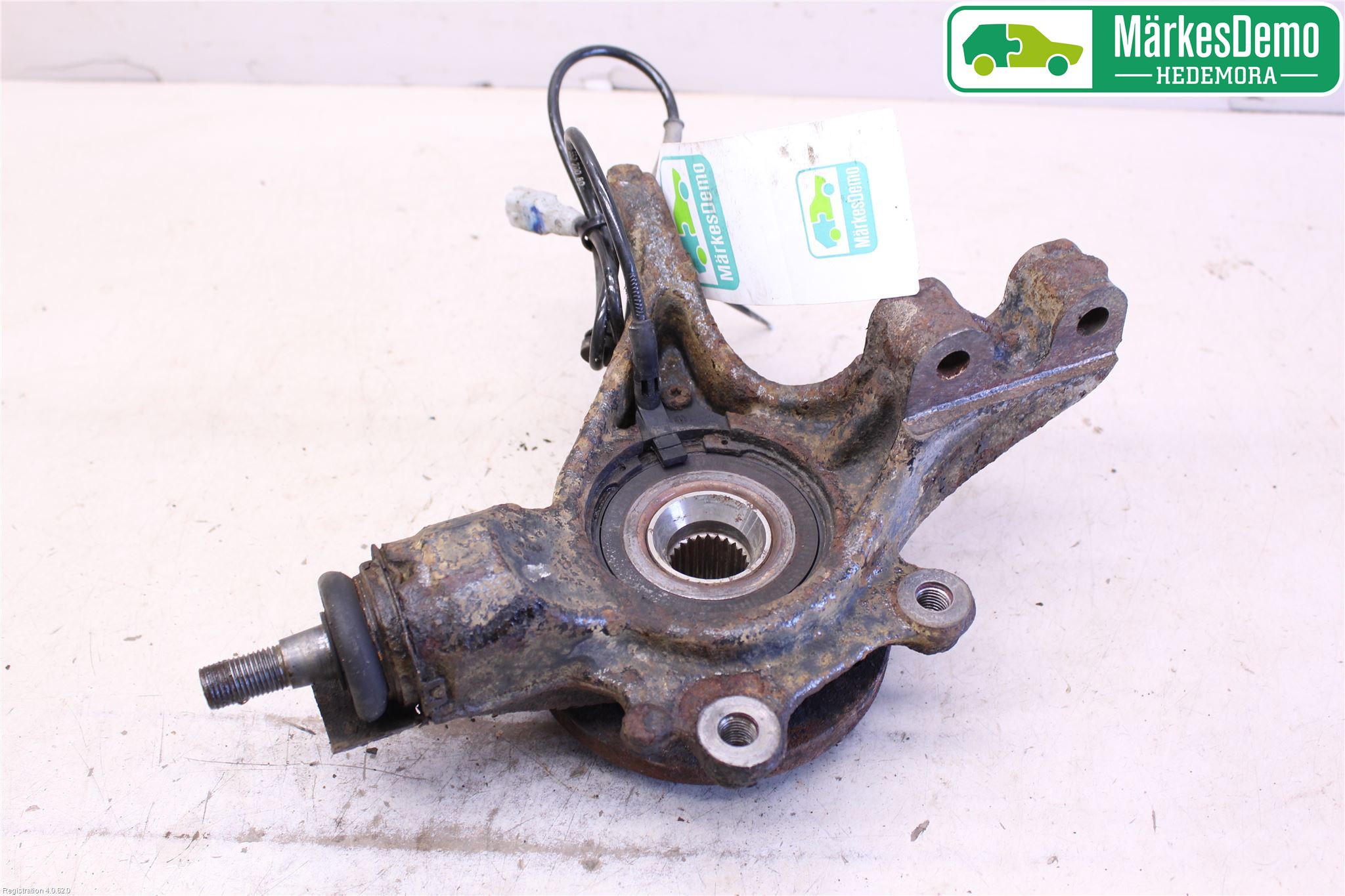 Citroen BERLINGO 08-18 Spindel Vf