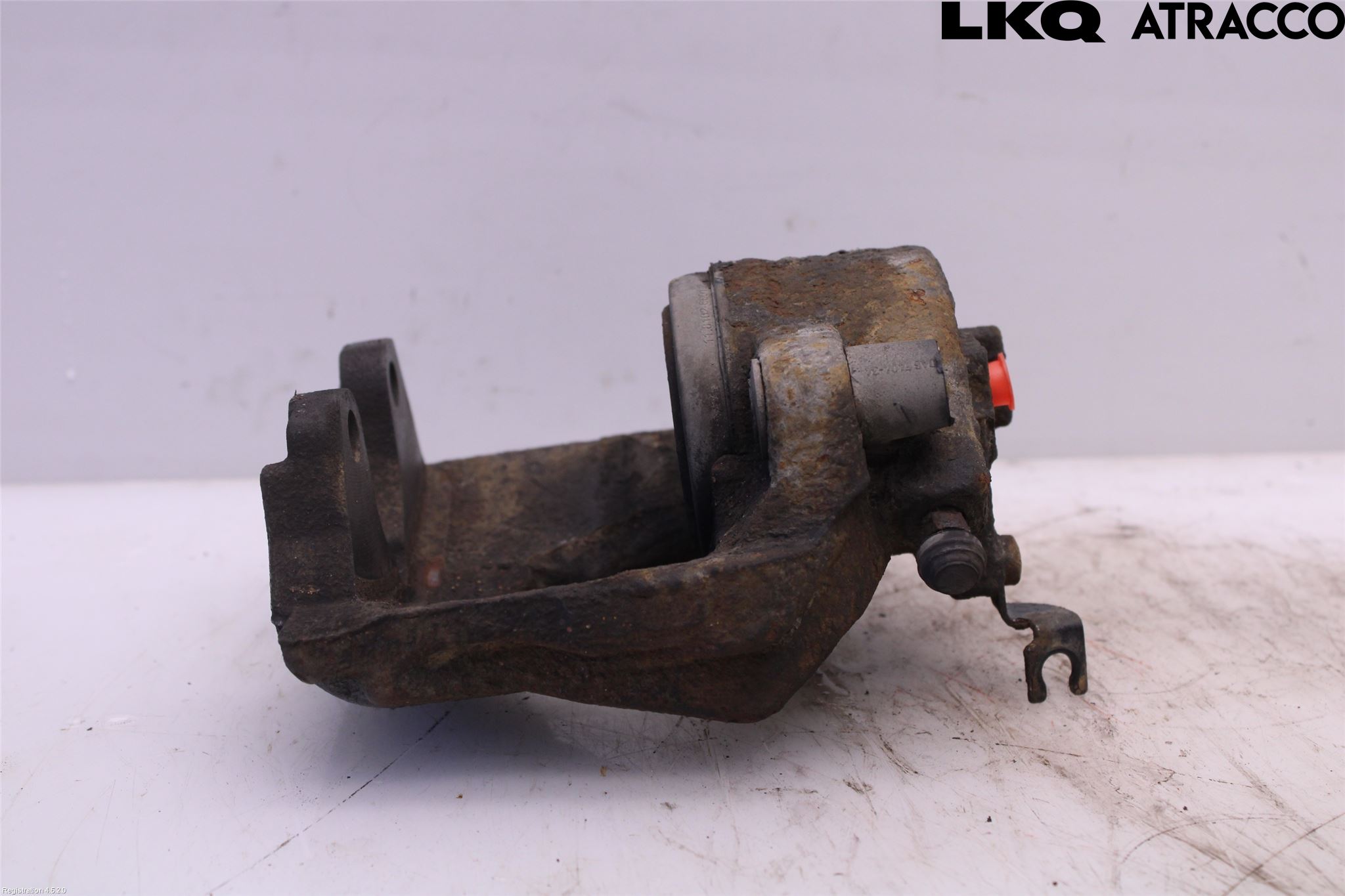 Jaguar XE (X760) 15-24 Bremsecaliper Foran Venstre