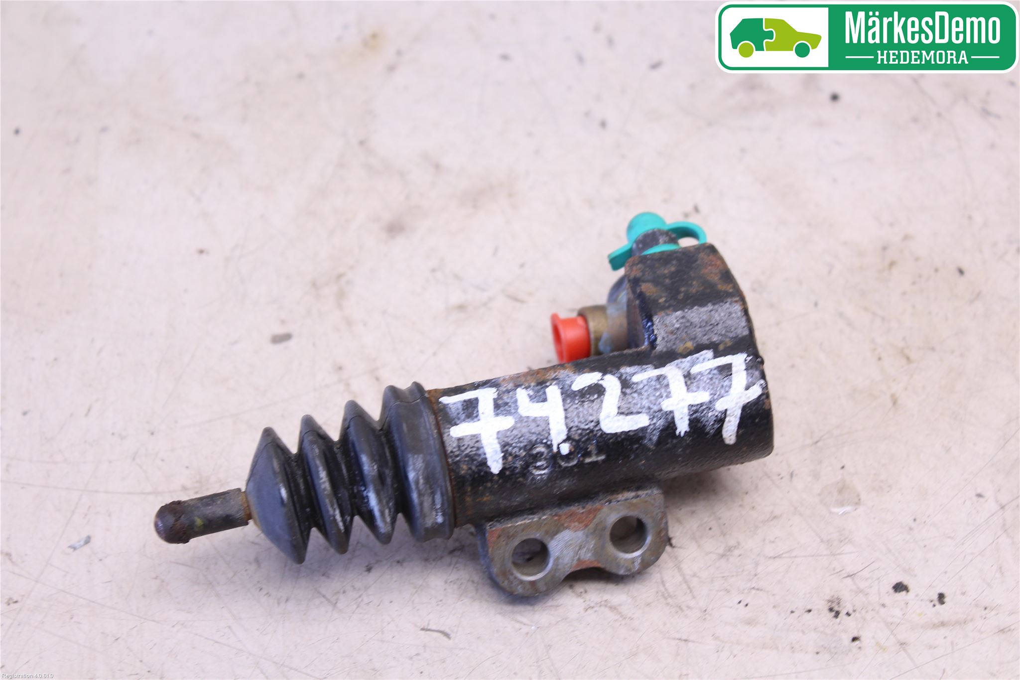 Kia SPORTAGE (SL) 11-15 Clutch Sylinder Slave