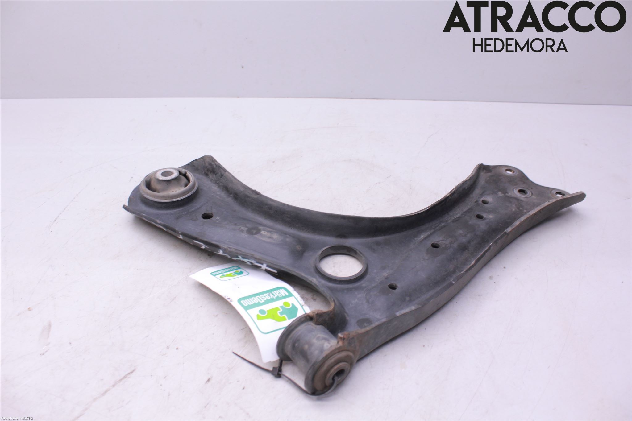 Seat IBIZA IV 08-16 Bærearm Foran Høyre Nedre