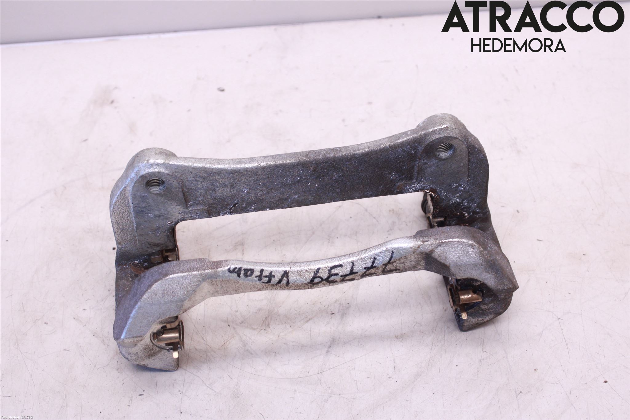Toyota RAV4 19- Bremsecaliper Feste Holder
