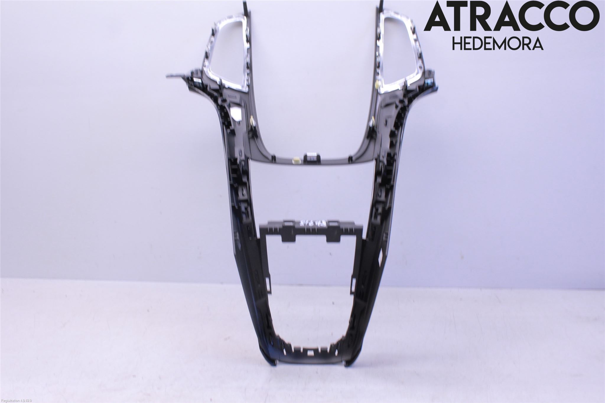 Opel CASCADA 13-19 Instrumentkonsoll Midt