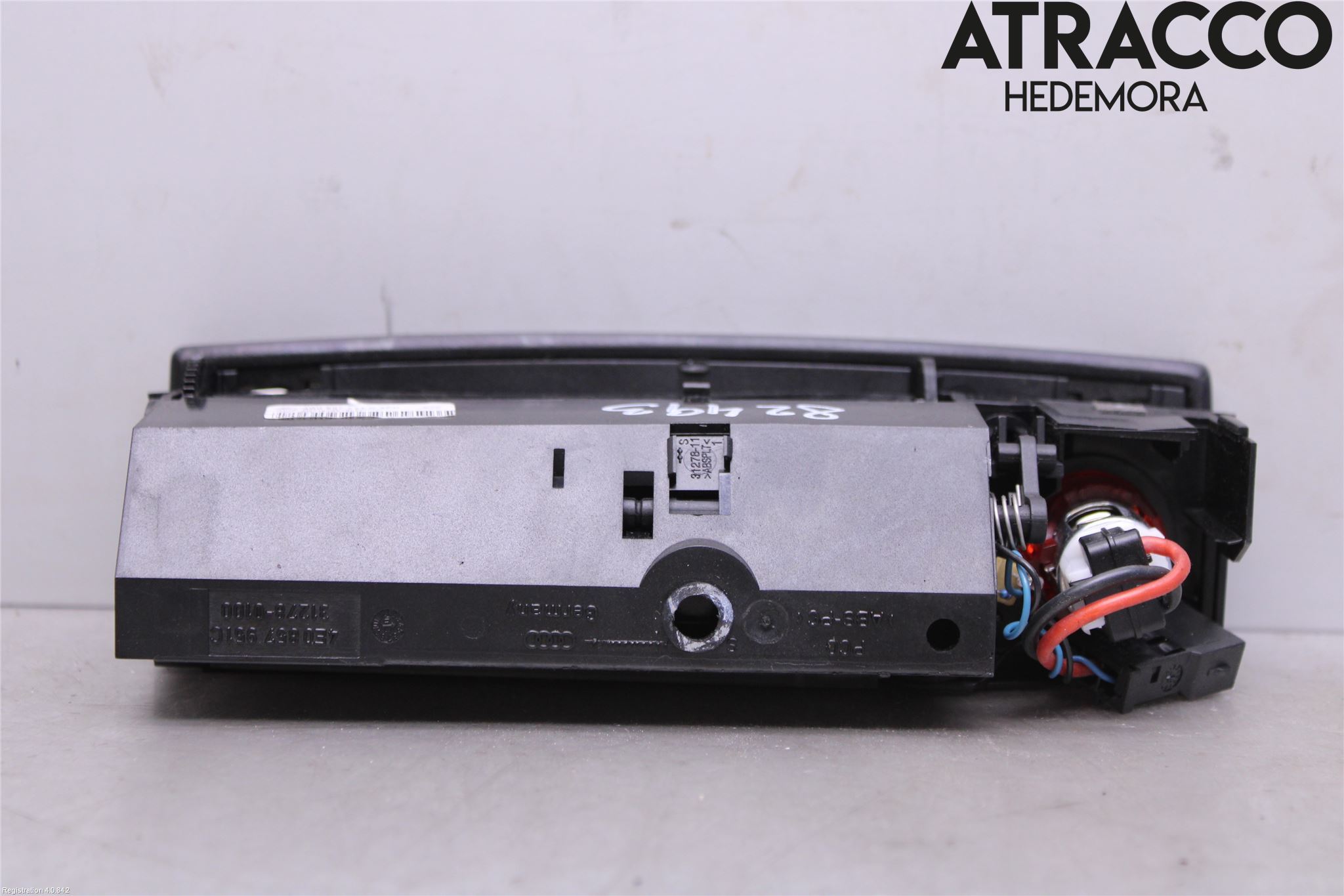 Audi A8/S8 4E  02-09 Innr Askebeger